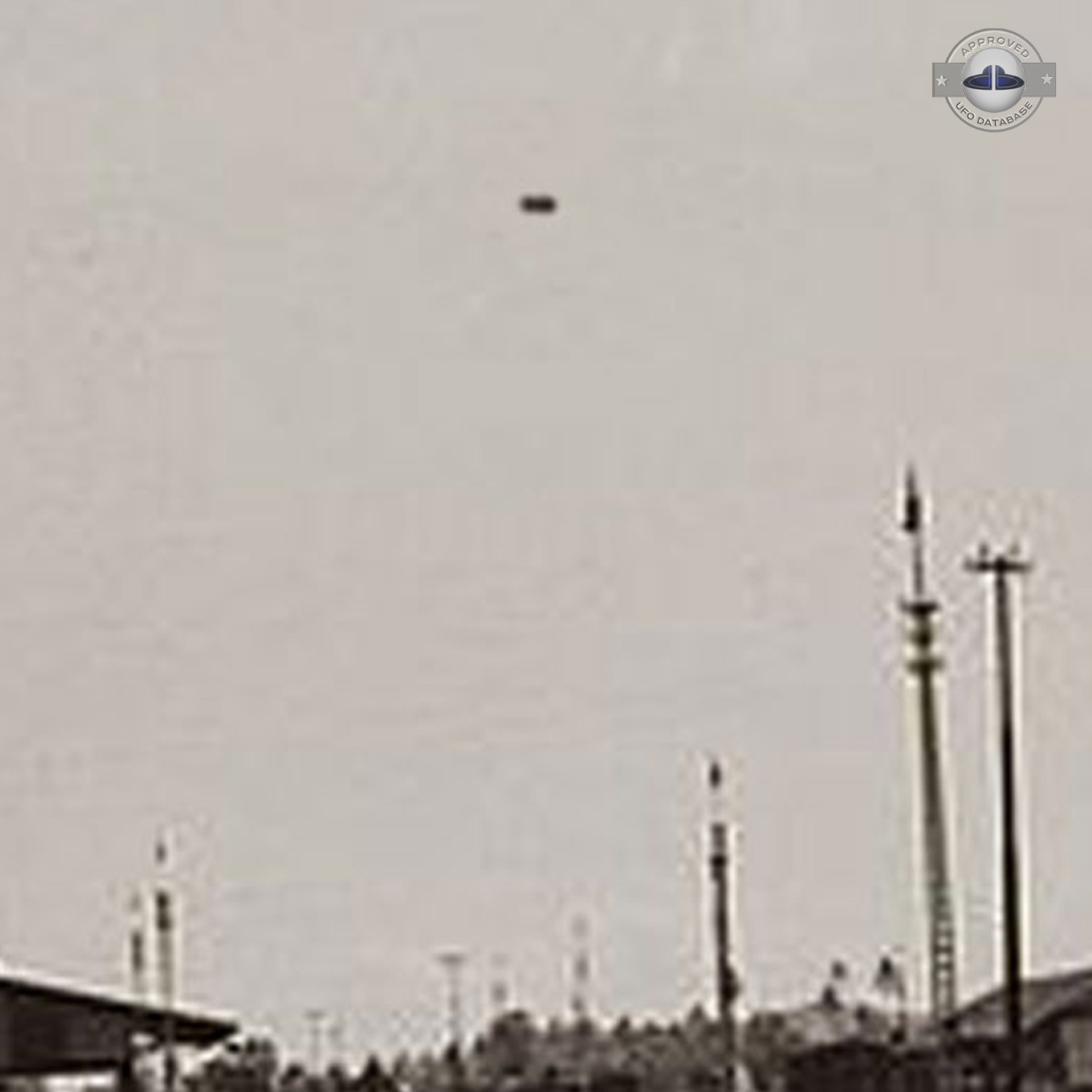 1935 | During the construction of the Dutch colonial state railway UFO Picture #121-3