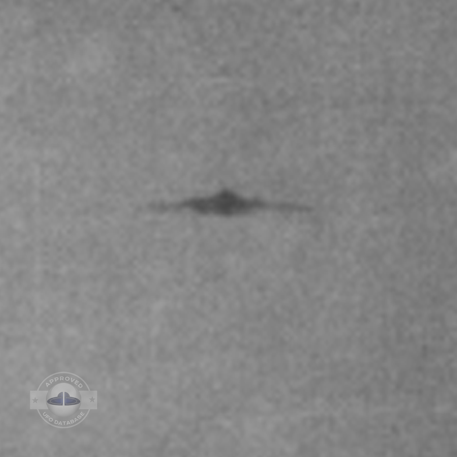UFO picture considered by A.P.R.O | one of the best ufo picture 1952 UFO Picture #122-6