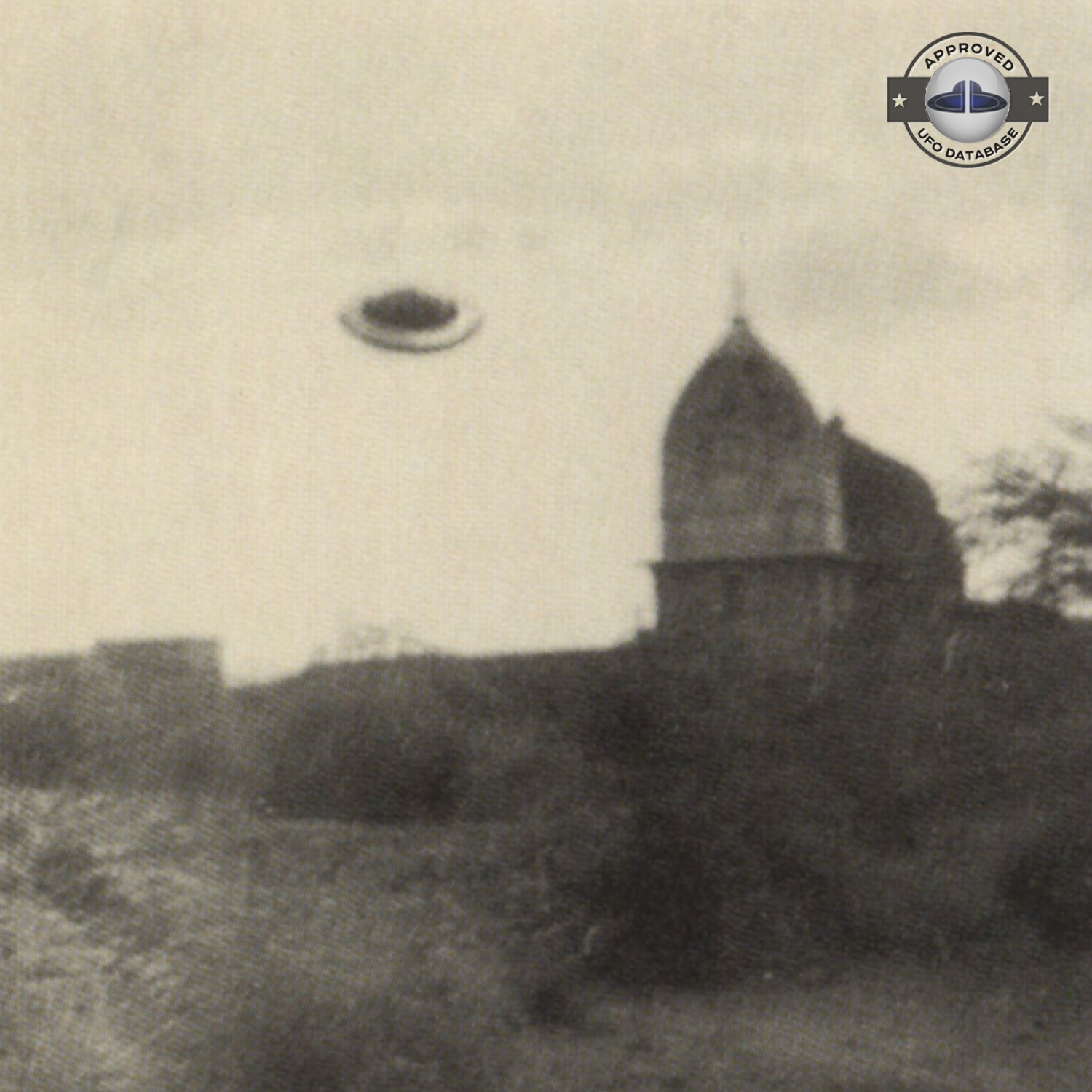 Billy Meier UFO Picture near Ashoka Ashram, Mehrauli India July 1964 UFO Picture #144-6