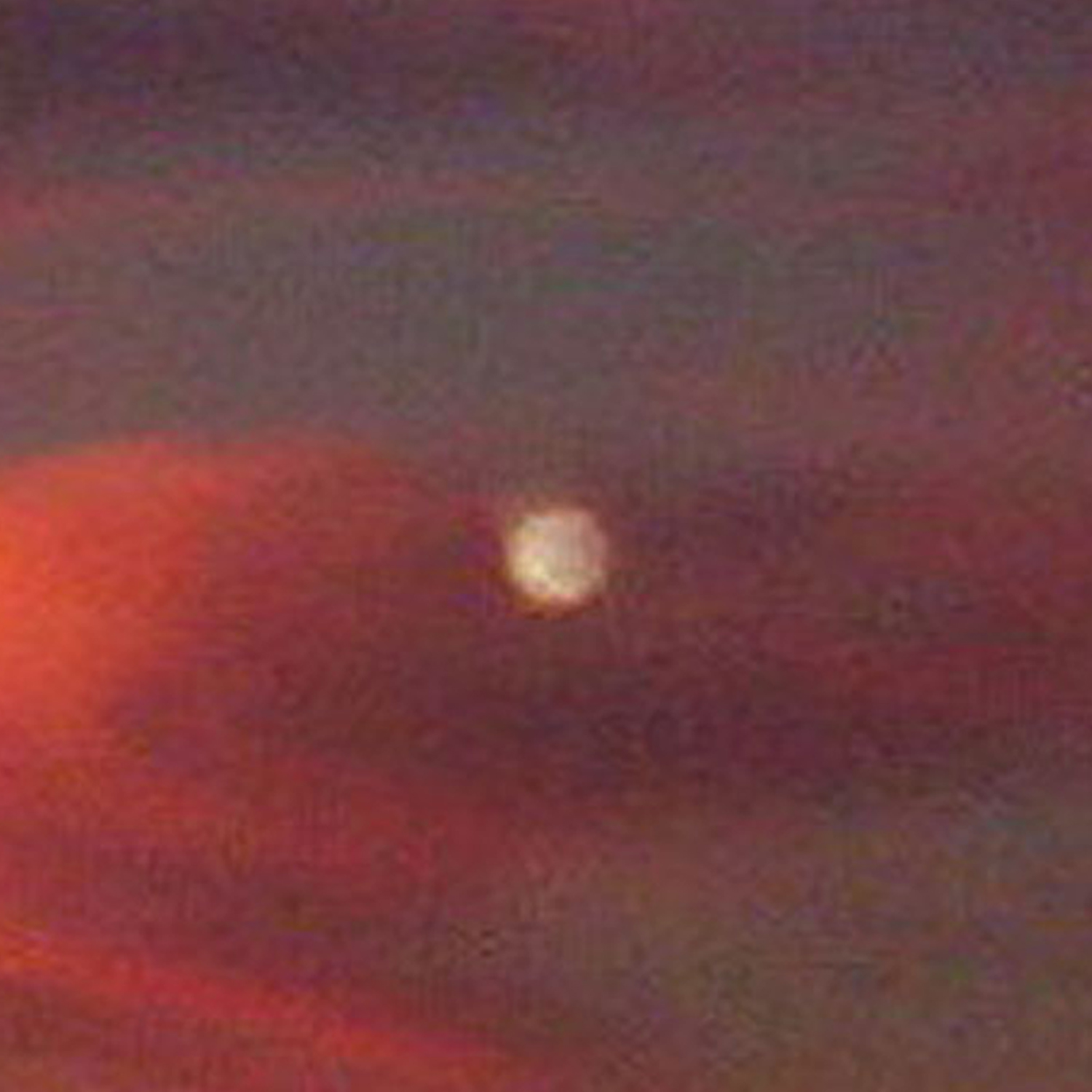 UFO picture shot on dusk at Waroona in the Peel region of Australia UFO Picture #145-4