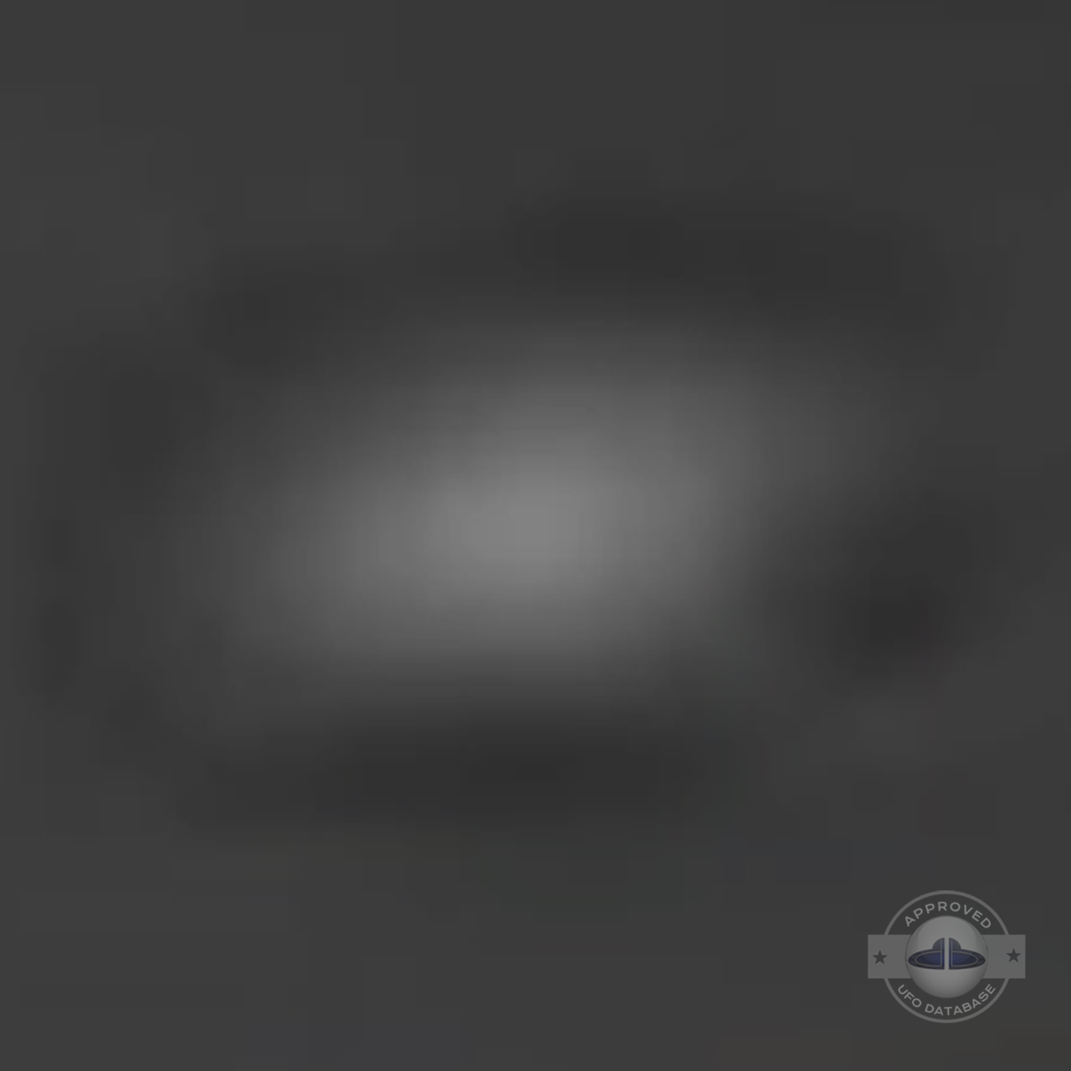 China UFO Sighting | Kunming, Yunnan UFO picture | October 14 2010 UFO Picture #151-7