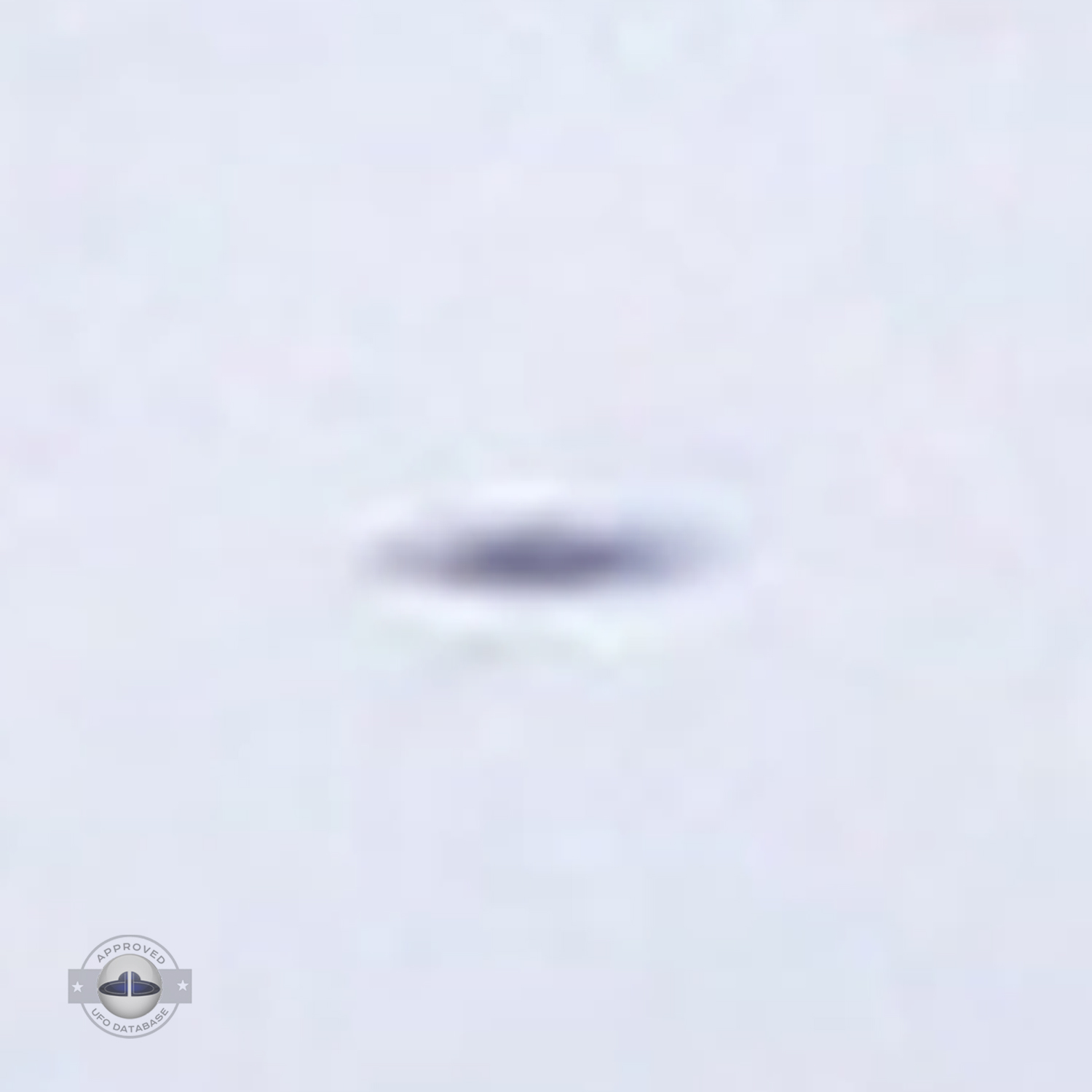 Brazil UFO Sighting | UFO picture captured from bedroom window | 2011 UFO Picture #169-6