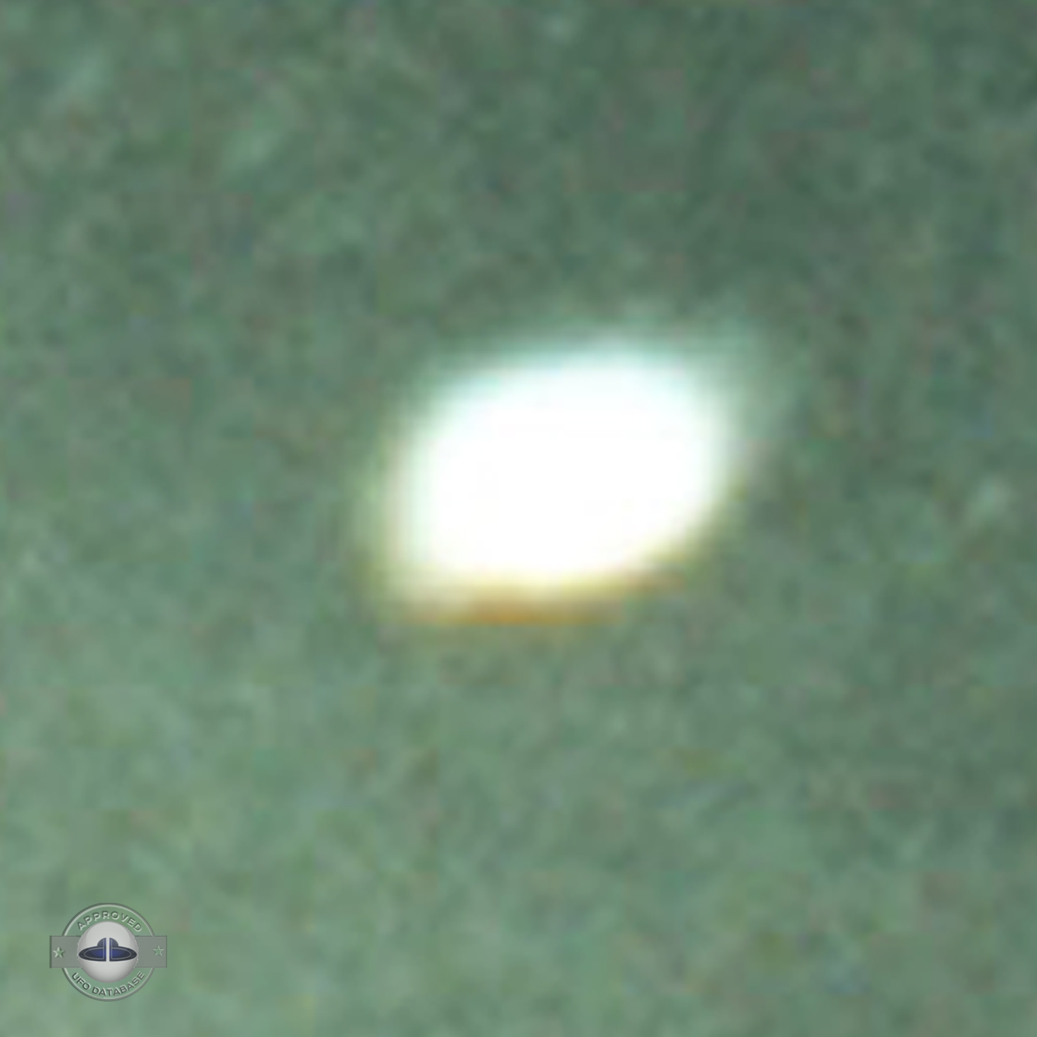8 UFOs over Ashoka Ashram in Mehrauli India | 1964 | by Billy Meier UFO Picture #177-6