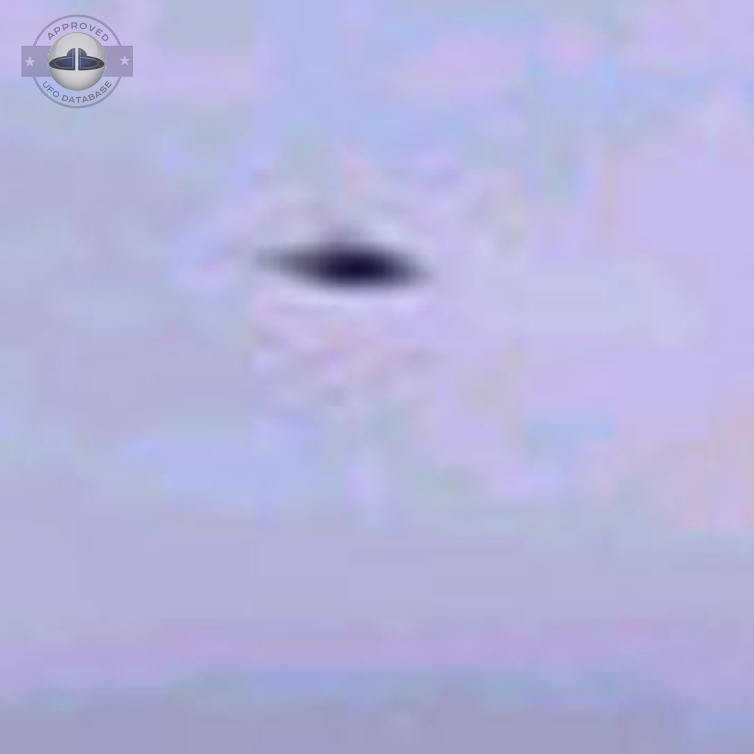 UFO over electric line in grey sky - UFO picture taken in Valcheta UFO Picture #20-3