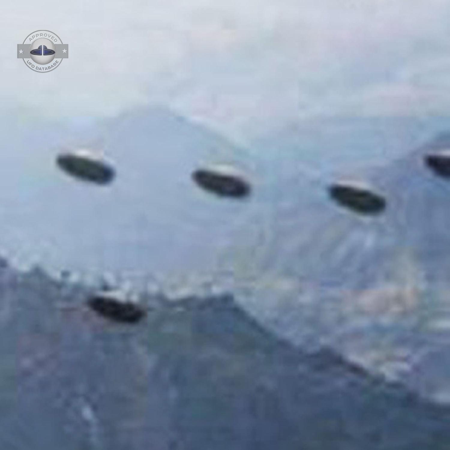 Fleet of 5 UFOs flying in precise formation Hills of Sombaria Gangtok UFO Picture #202-6