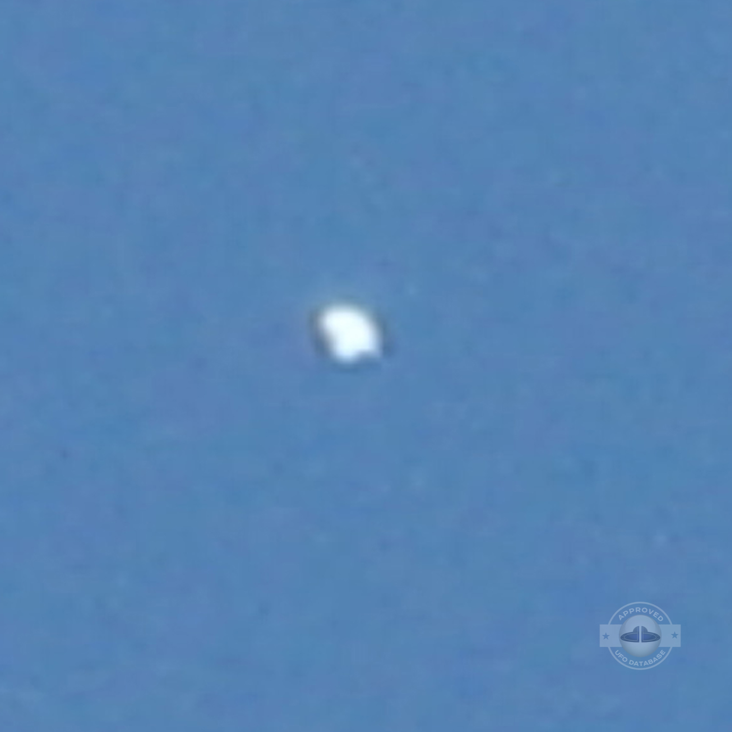 Extremely Shinning UFO probe over Yavatmal | Maharashtra, India 2009 UFO Picture #212-2
