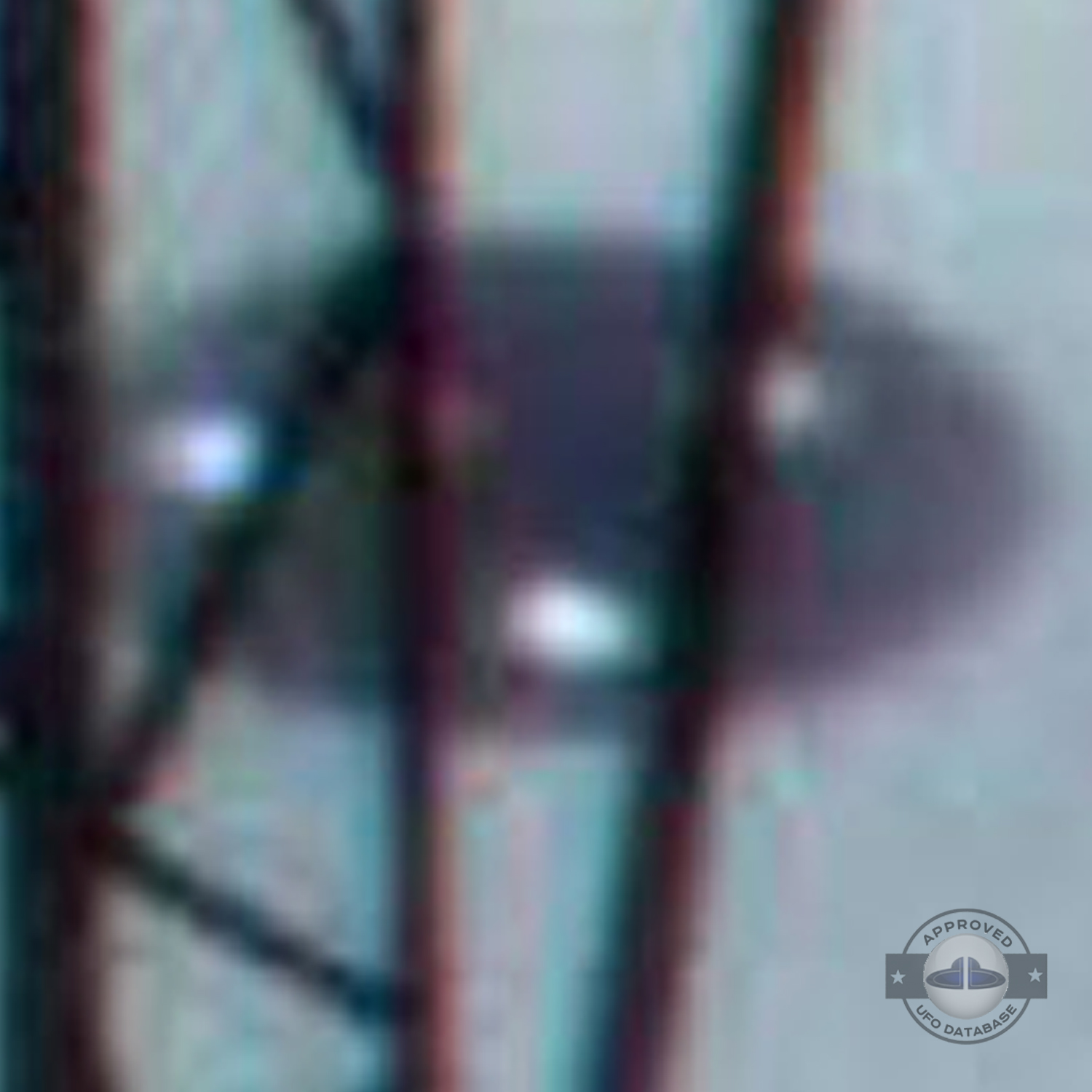 Witness of UFO get pulsating vibrations in Wurzburg, Germany 2009 UFO Picture #216-5
