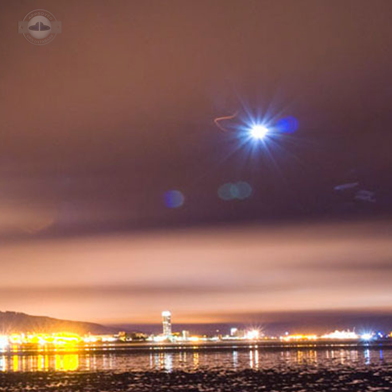 Bright glowing UFO caught on picture during long exposure | England UFO Picture #218-3