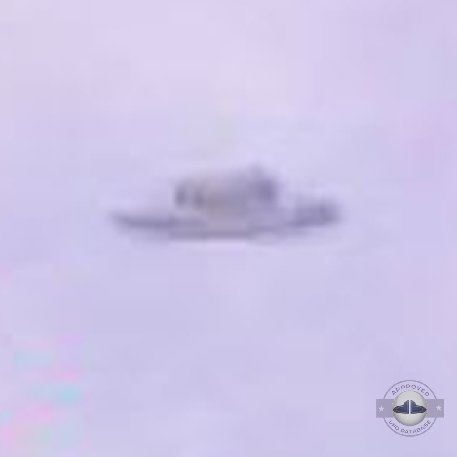 Hat Shaped UFO captured on picture in Shillong | India | August 2009 UFO Picture #224-4