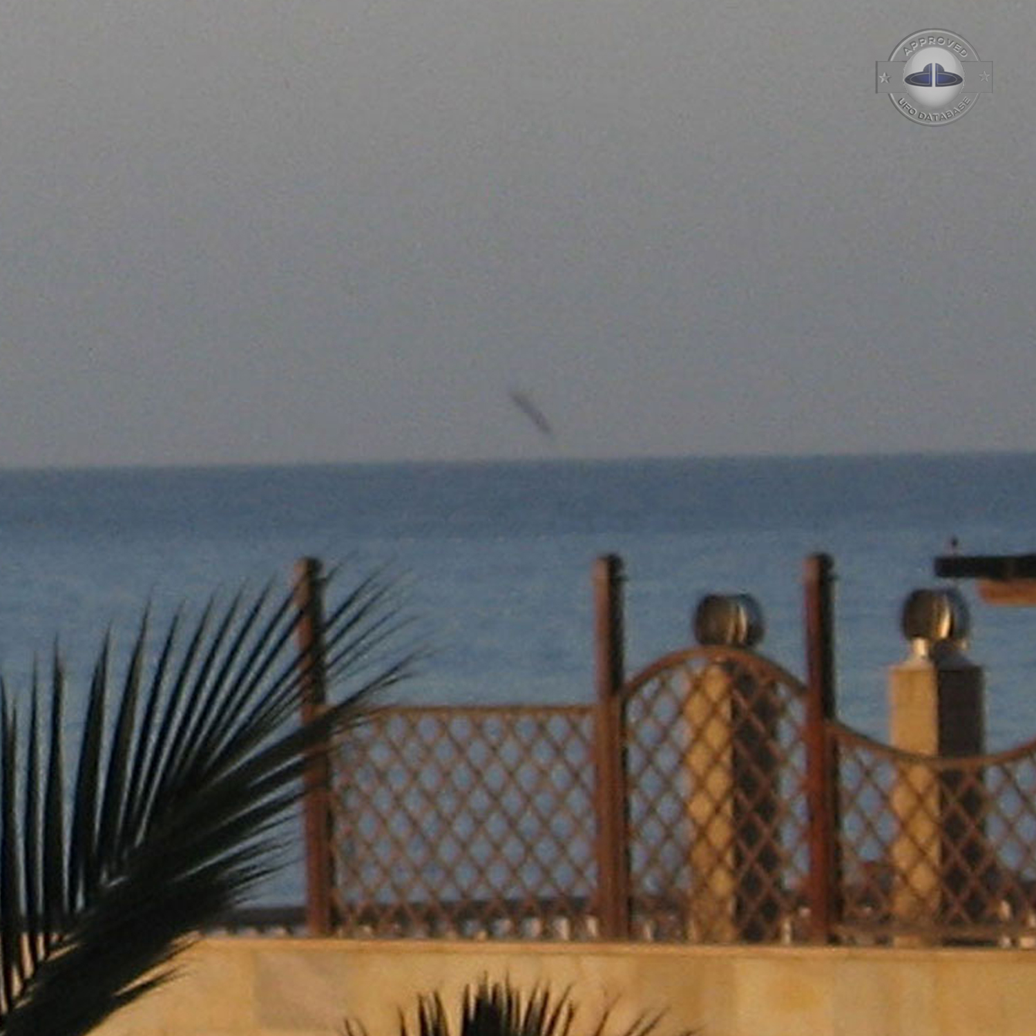Proof of UFO diving under the Sea Canary island Fuerteventura | 2011 UFO Picture #235-2