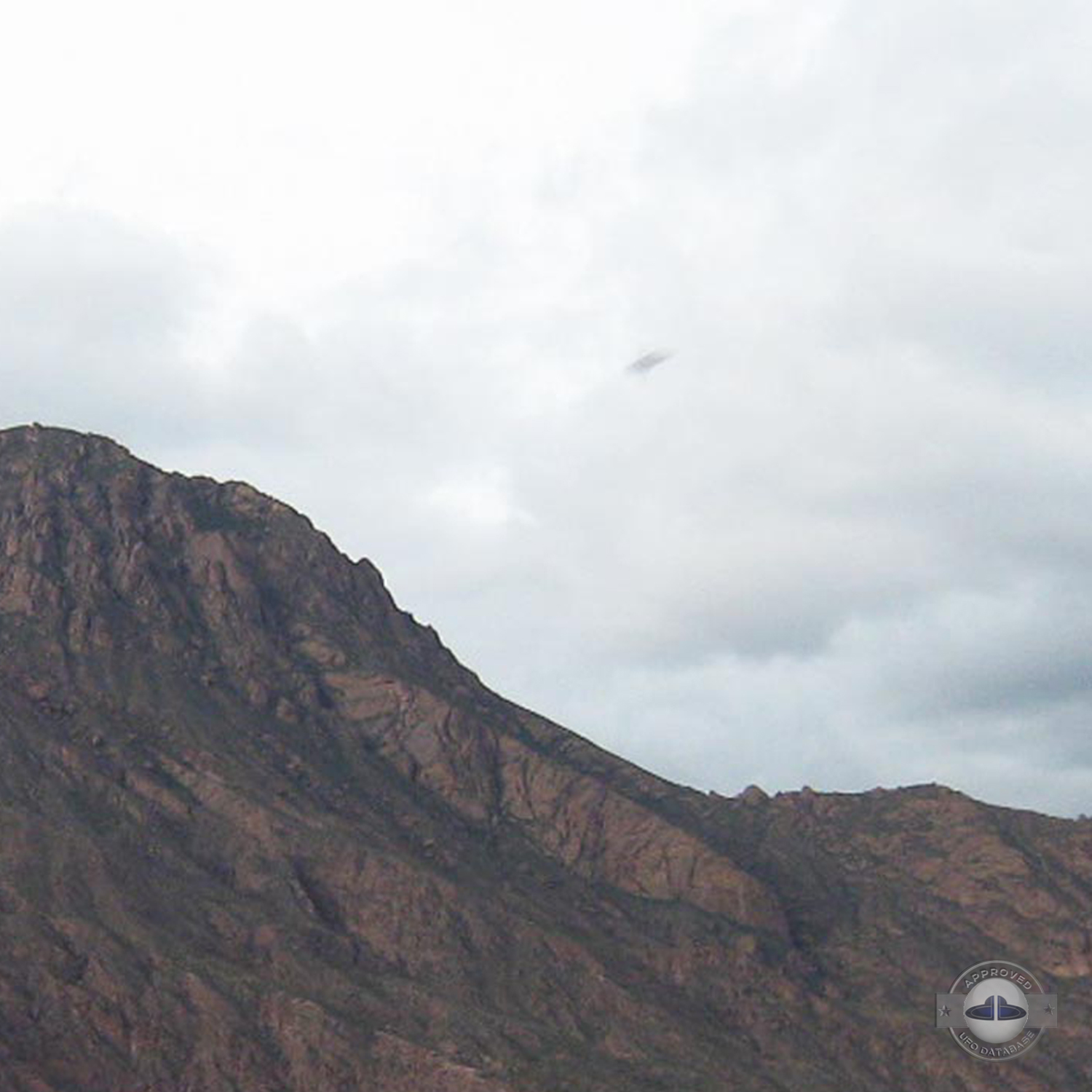 UFO over Mountains near Cafayate, Argentina | Jan 9 2011 UFO Picture UFO Picture #240-3