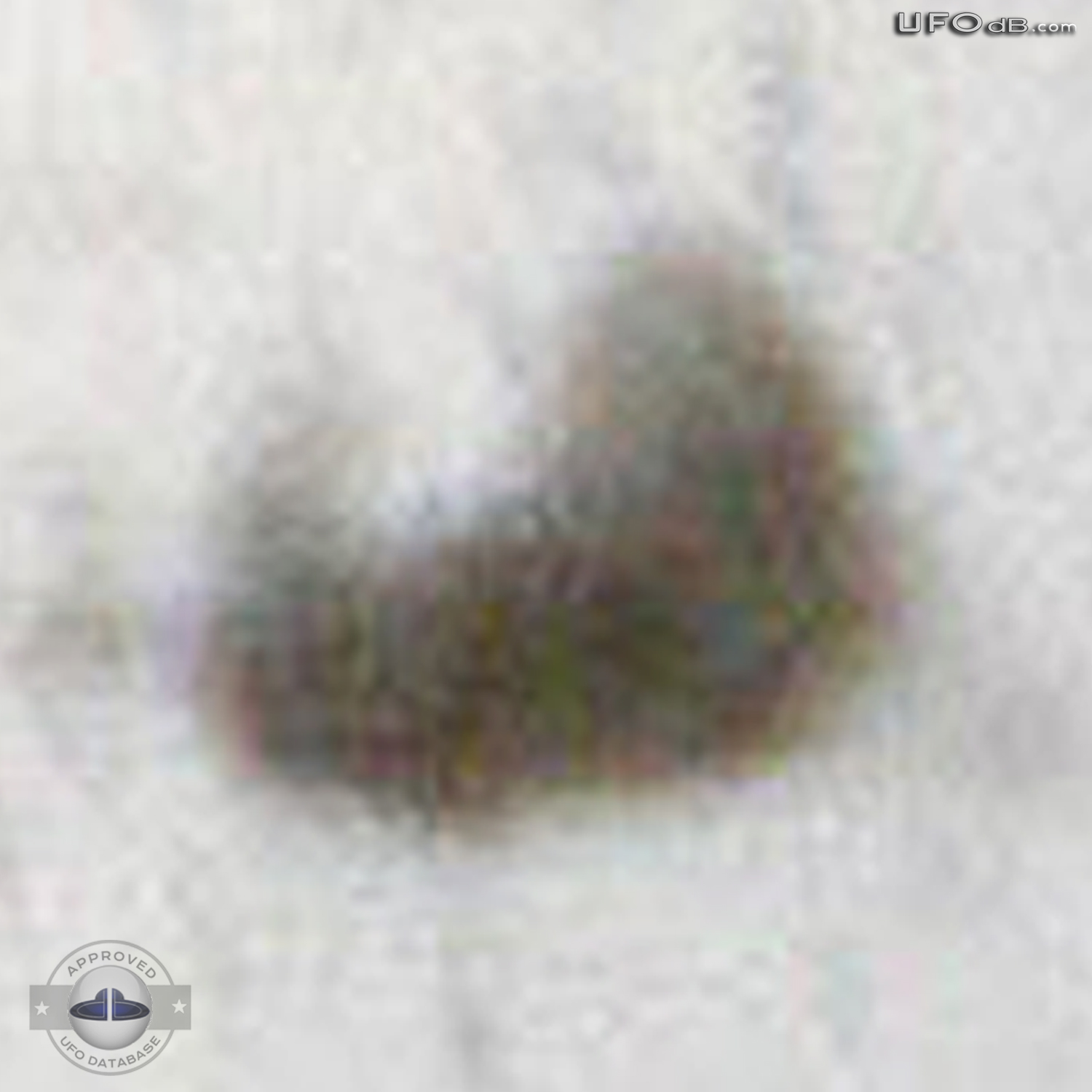 Cloaking UFO near wing of flying Airplane in Australia | January 2011 UFO Picture #243-6