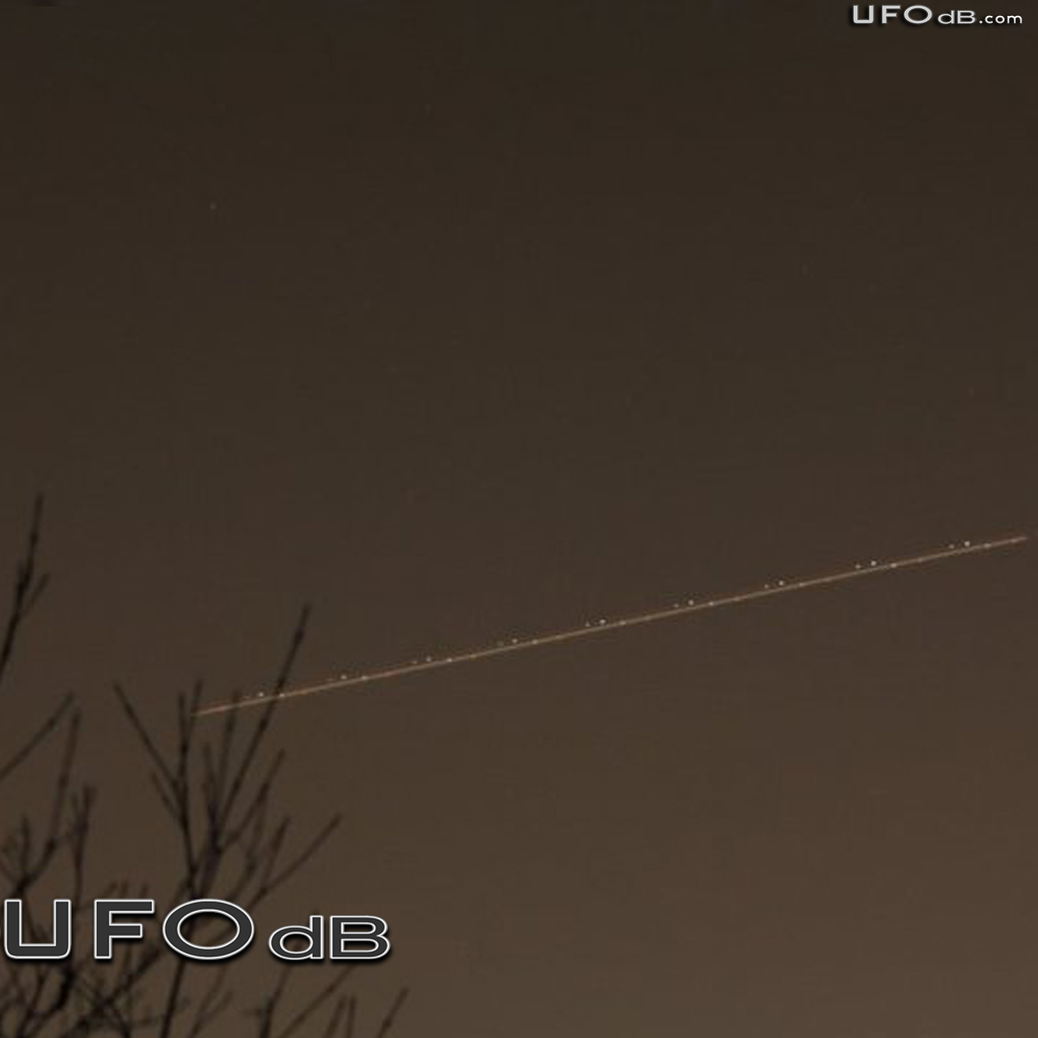 Huge UFO Spaceship with glowing lights seen in Germany | February 2011 UFO Picture #254-2