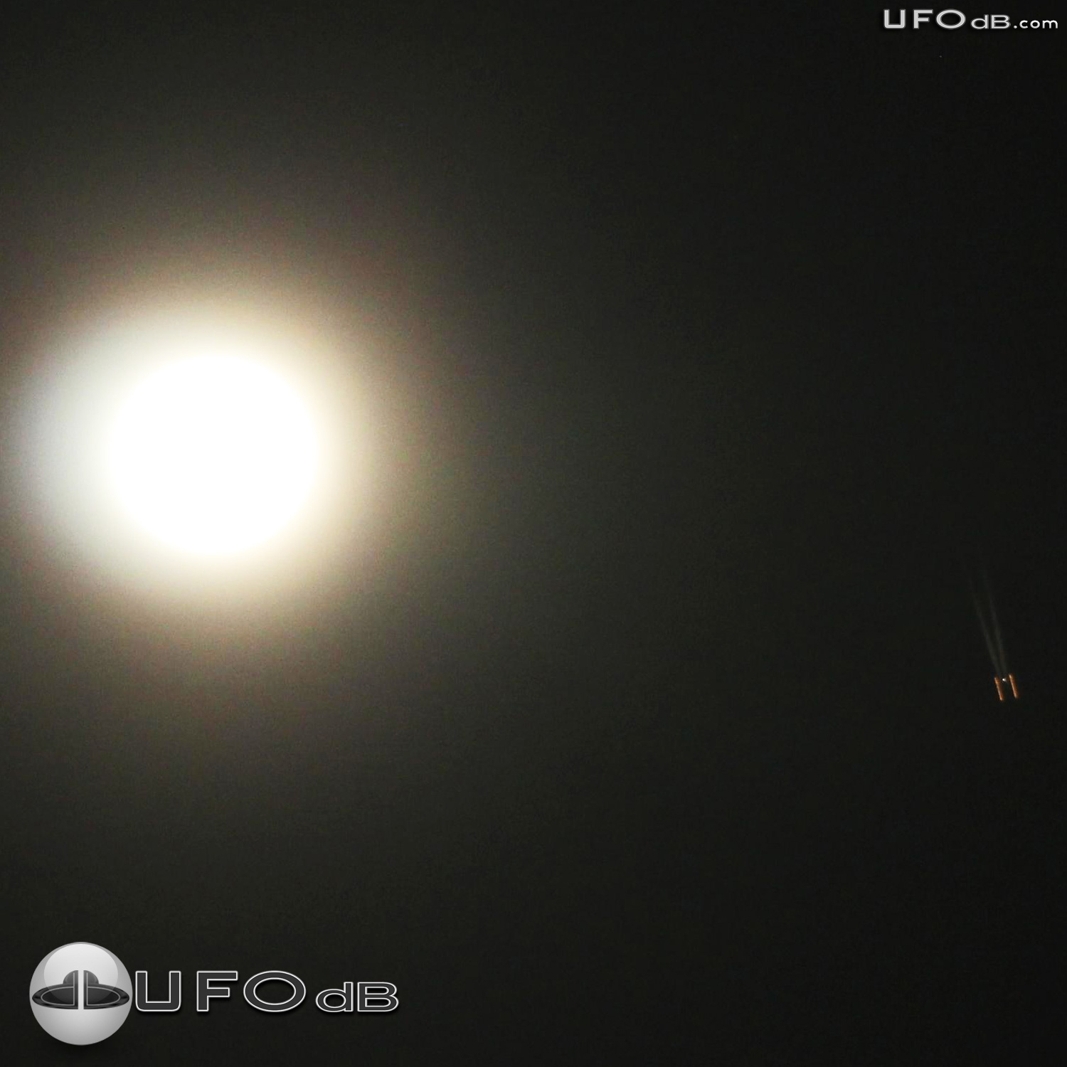 Moon picture captures a very strange shaped UFO | Louisiana USA 2011 UFO Picture #257-1