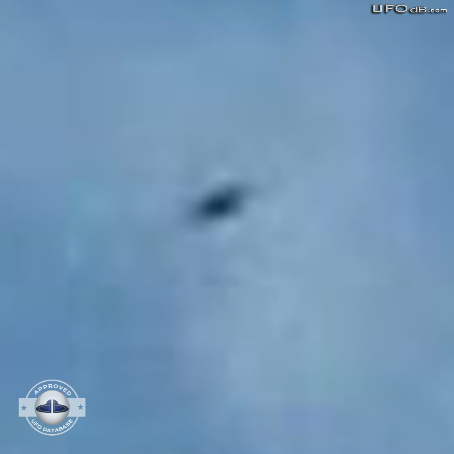 Three months of massive UFO sightings in Argentina | February 20 2011 UFO Picture #267-4