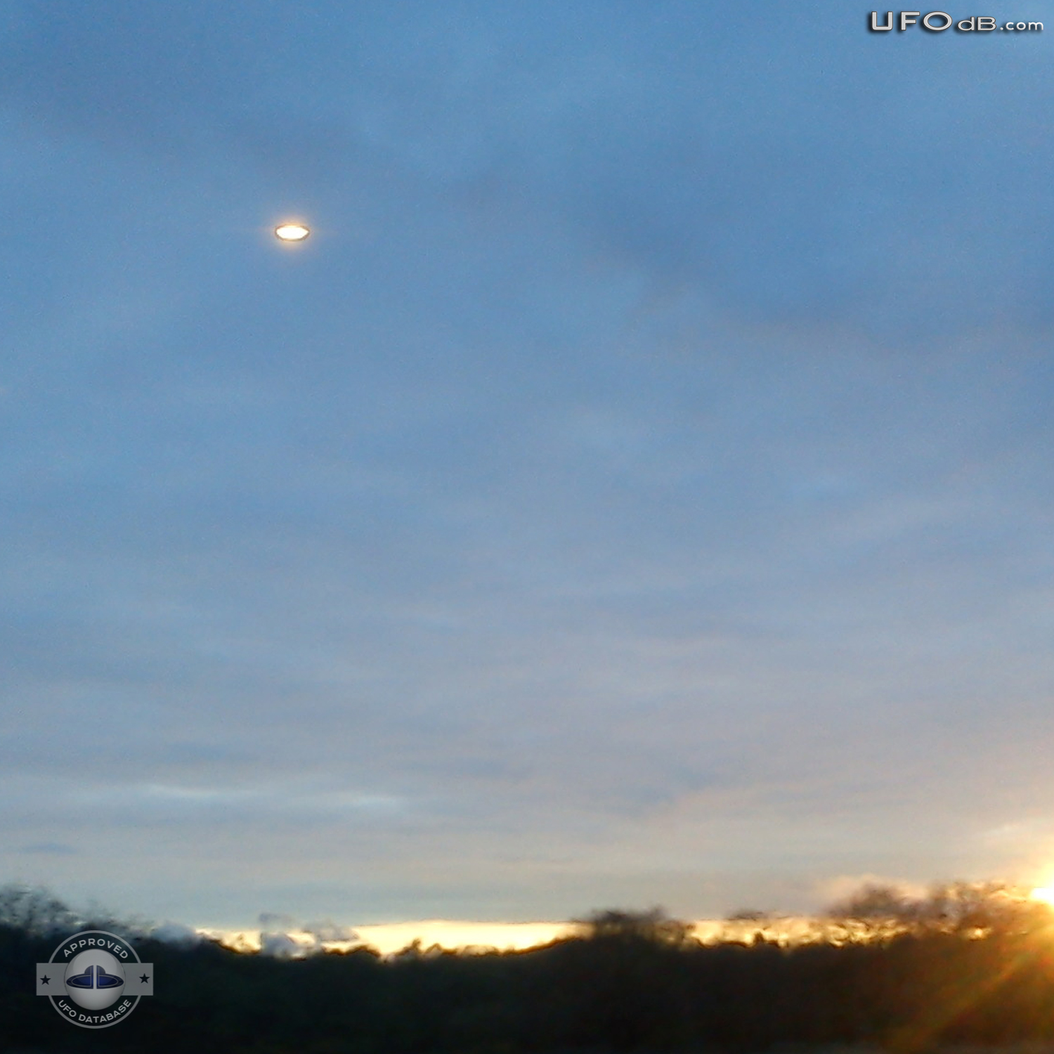 Darting UFO photographed from moving car | Bryncethin, Wales, UK 2011 UFO Picture #275-2