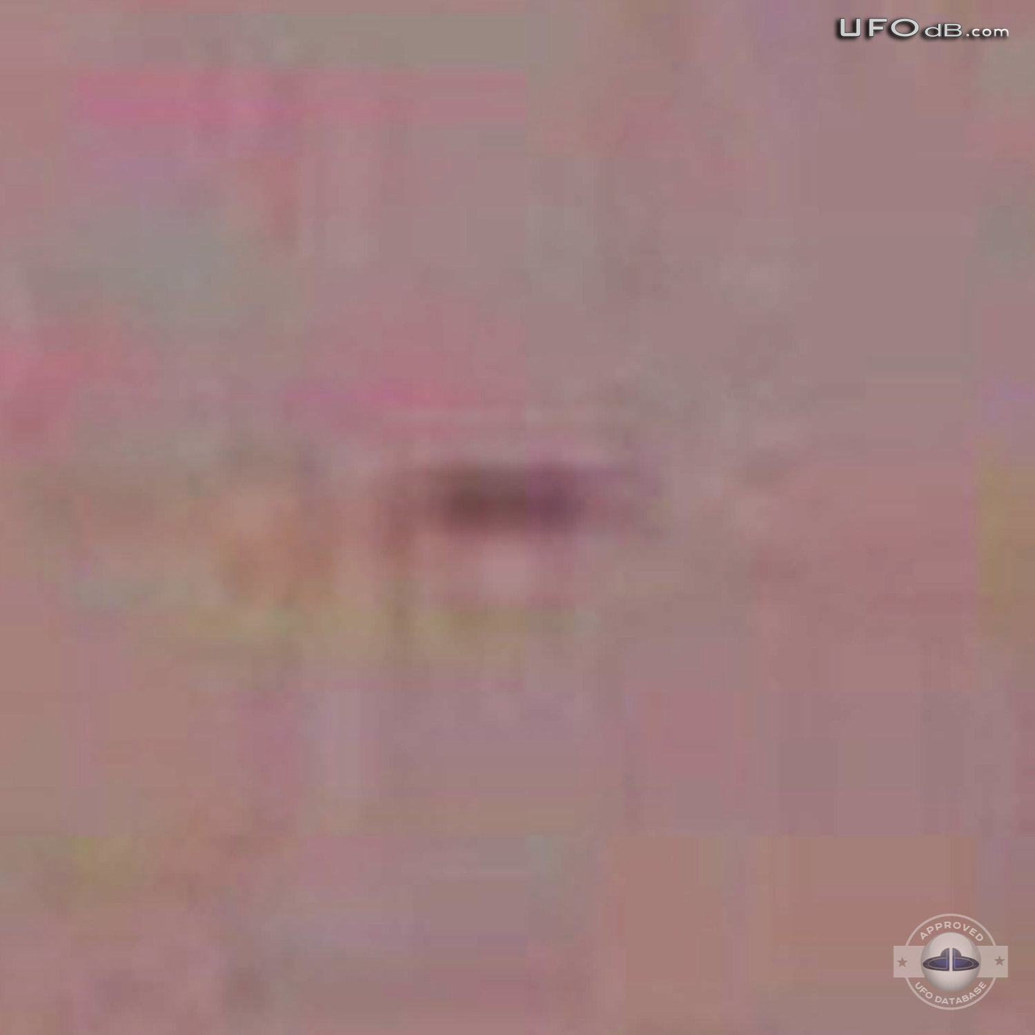 Live cam capture picture of UFO over Vatican city | Italy | May 6 2011 UFO Picture #285-4