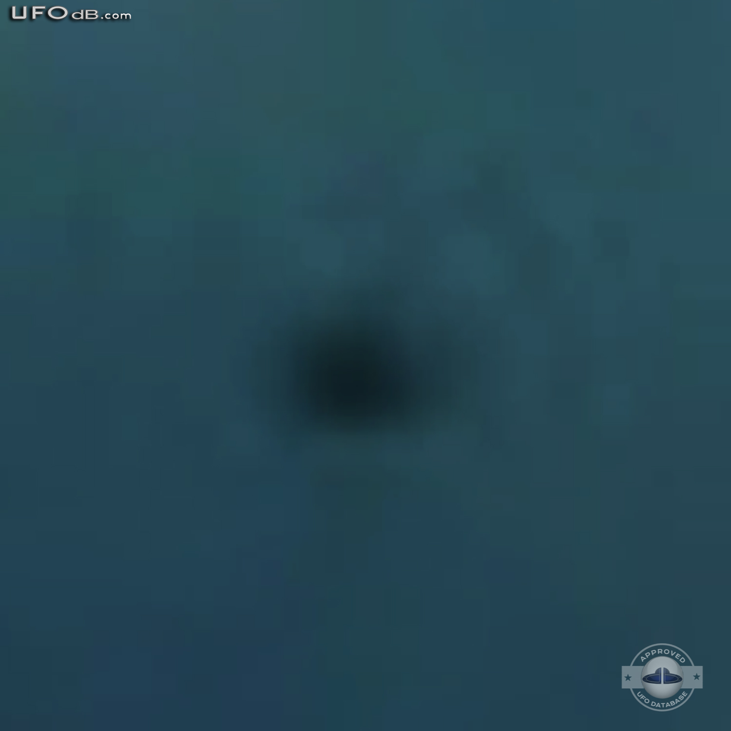 Group of UFOs hiding in the clouds in Cedar City, Utah | May 14 2011 UFO Picture #303-7