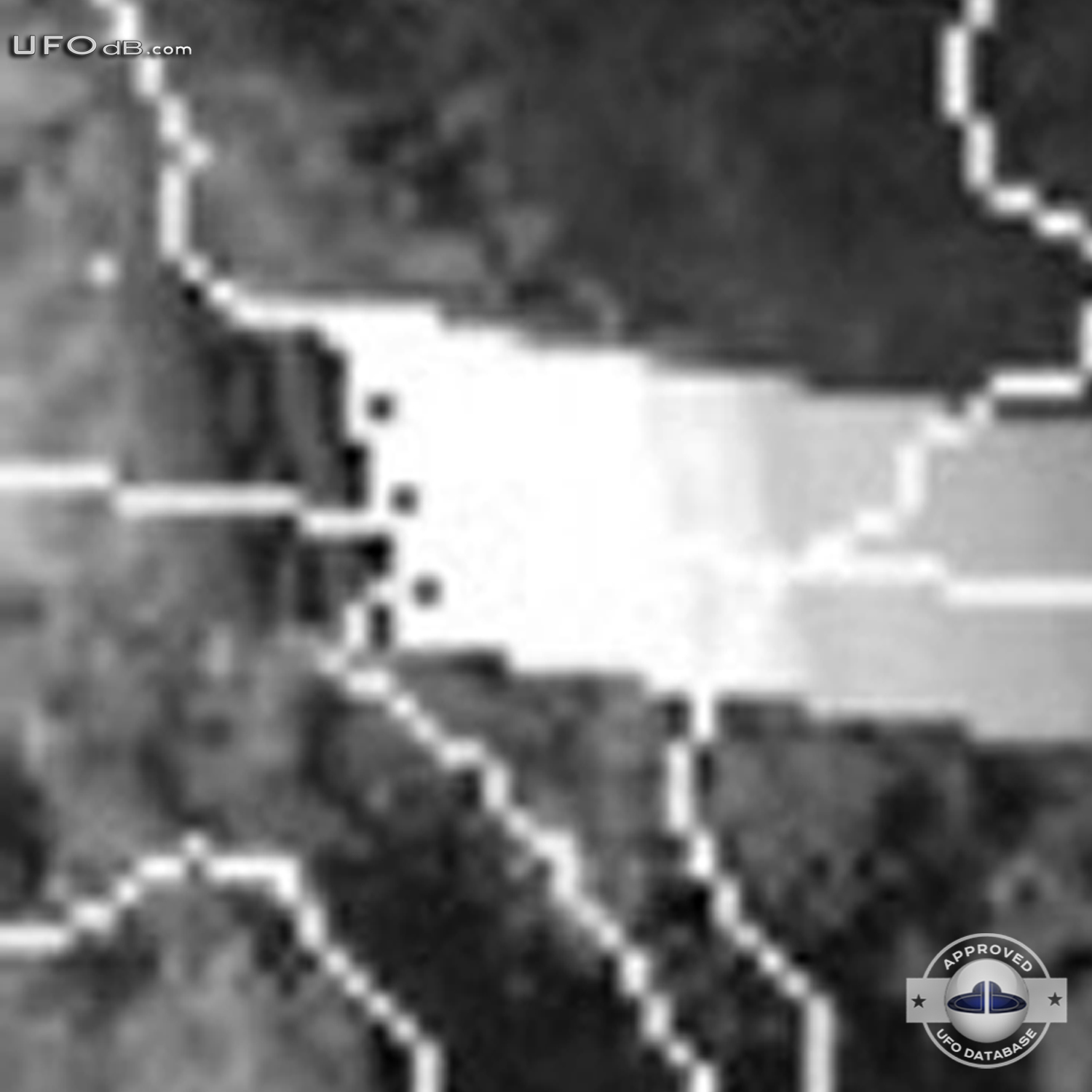 Satellite catches UFOs passing over the south of Taiwan | May 19 2011 UFO Picture #308-5