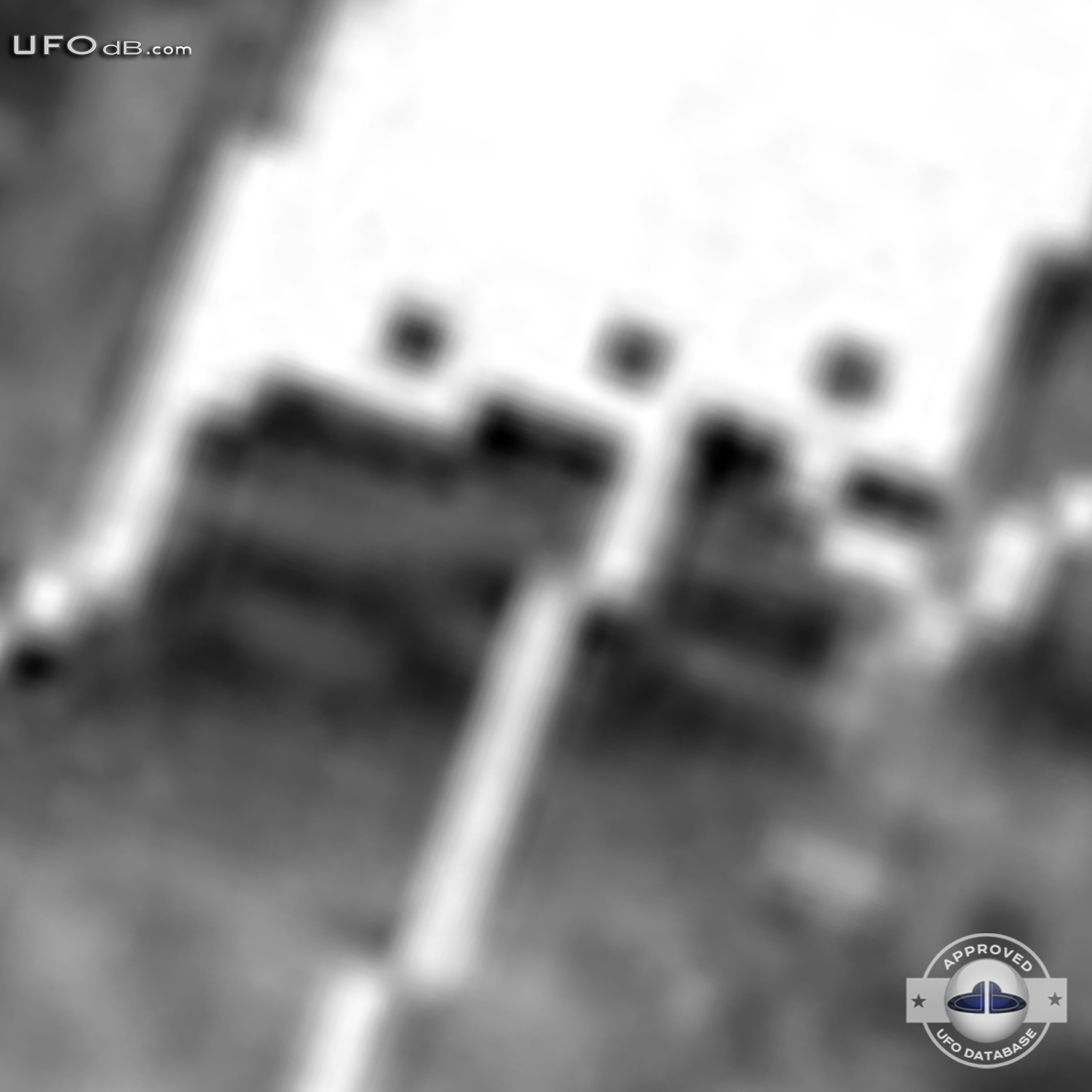 Satellite catches UFOs passing over the south of Taiwan | May 19 2011 UFO Picture #308-7