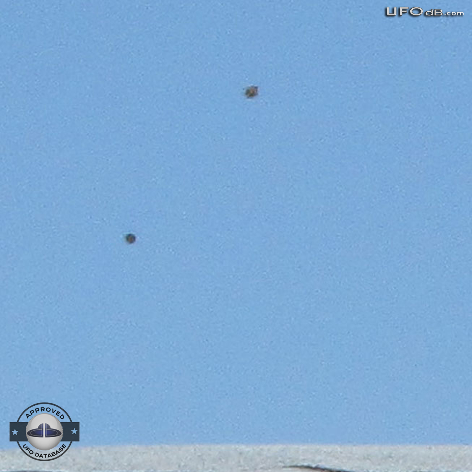 Dark UFOs near the Twentynine Palms US Marine corps base | May 7 2011 UFO Picture #315-2
