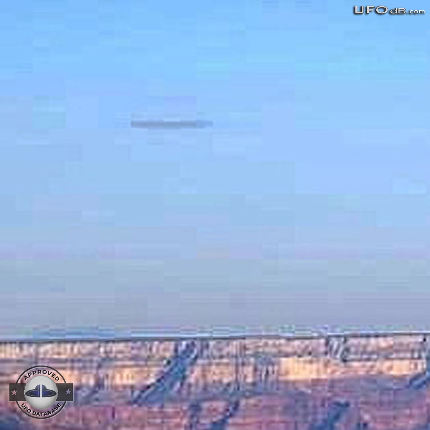 Yavapai Point Cam capture UFO picture | Grand Canyon USA | May 24 2011 UFO Picture #323-3