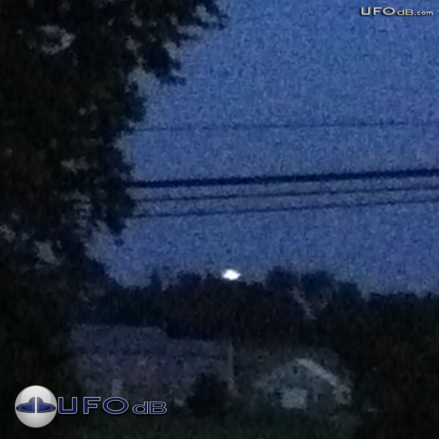 Maryland, USA | UFO seen from Walkersville and Thurmont | June 6 2011 UFO Picture #342-1