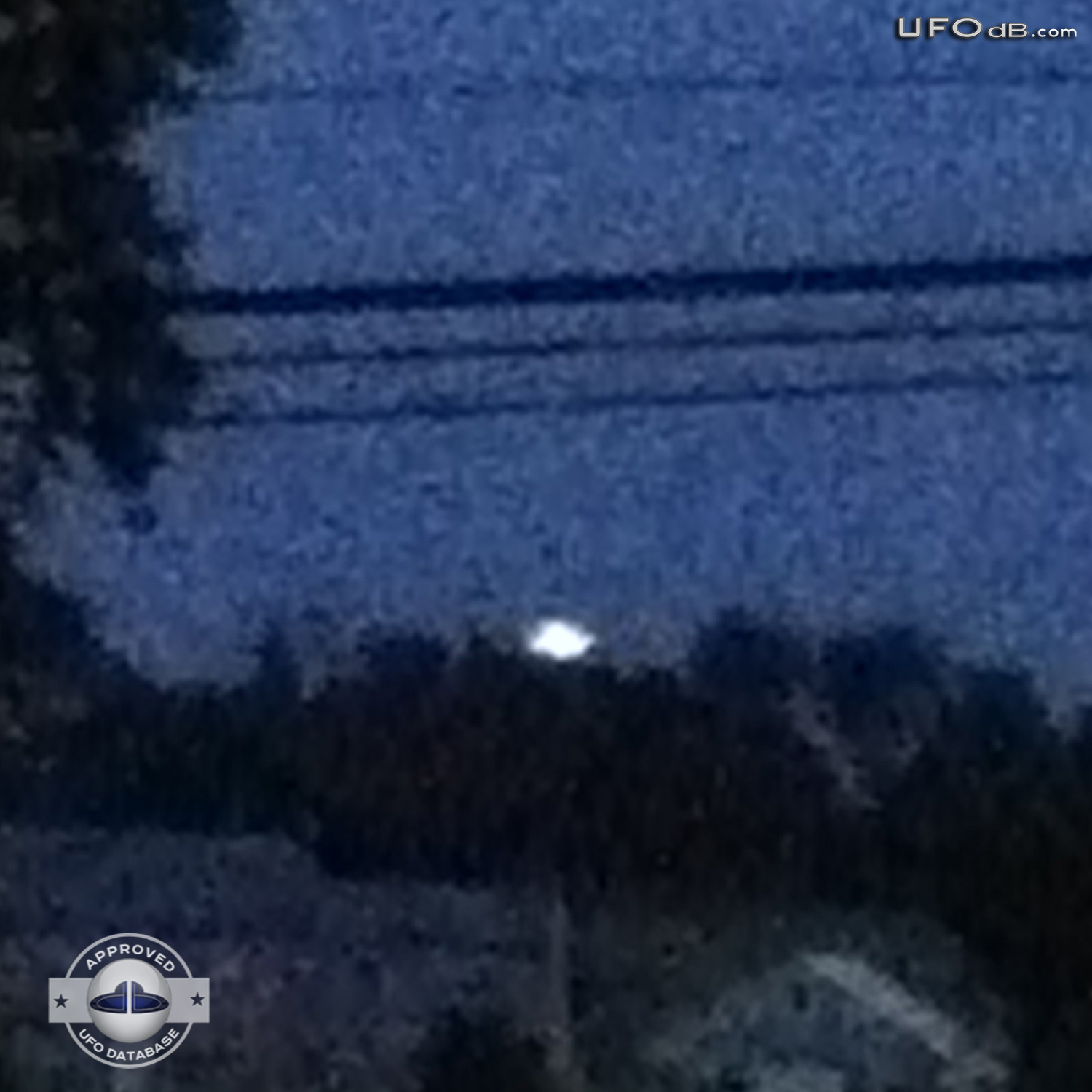 Maryland, USA | UFO seen from Walkersville and Thurmont | June 6 2011 UFO Picture #342-2