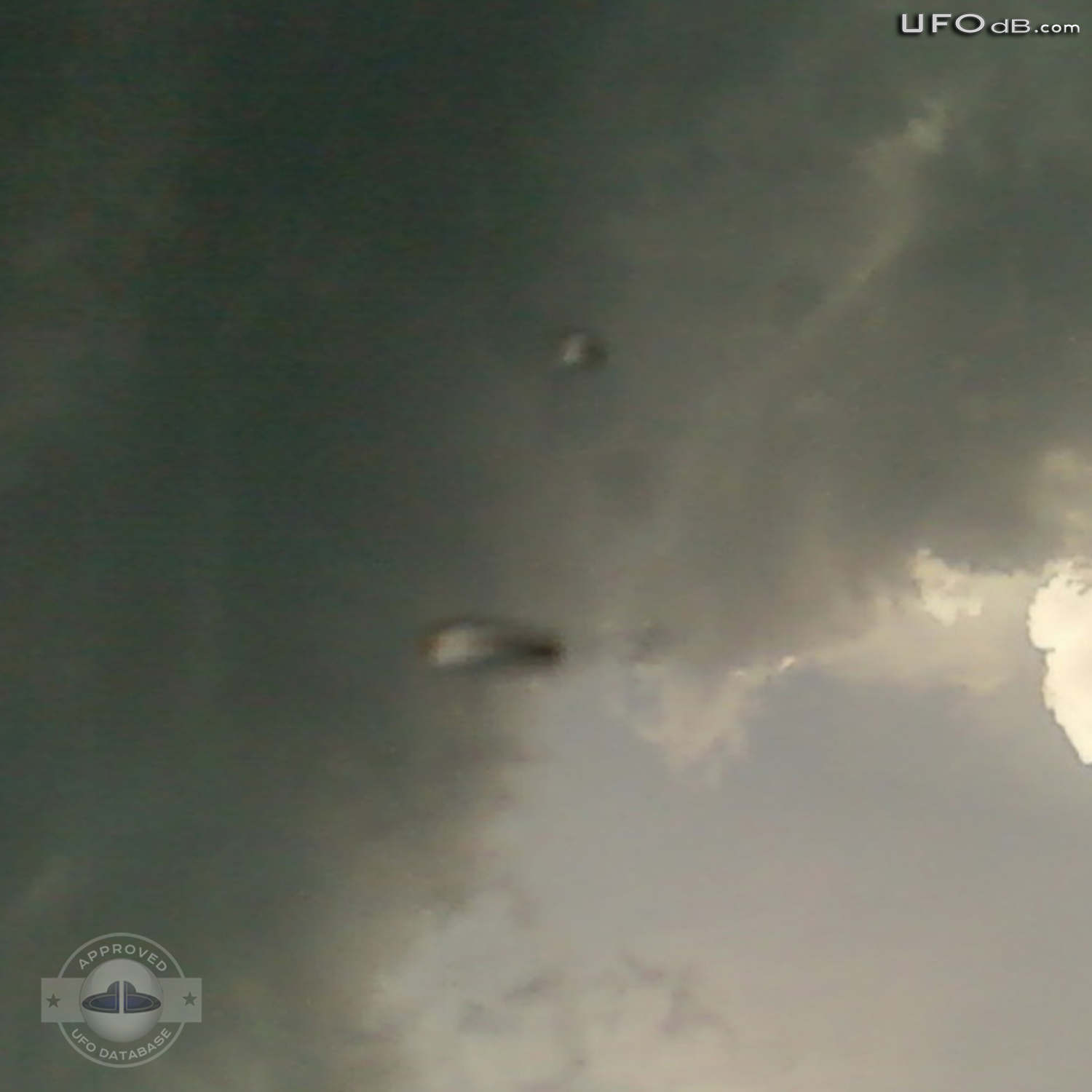 Fort Worth Texas Storm Picture reveals UFOs near clouds | May 24 2011 UFO Picture #343-3