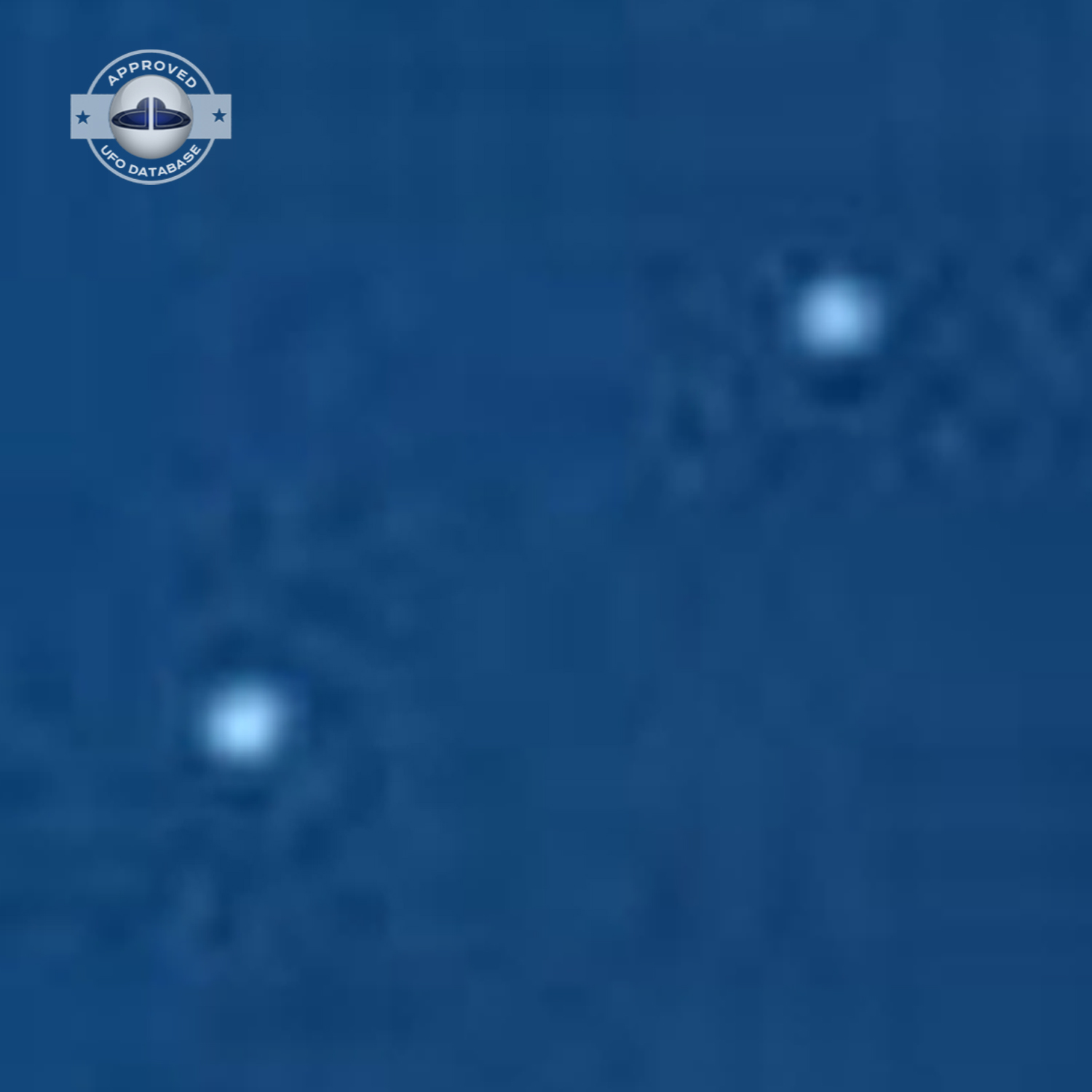 UFO picture showing 3 bright white UFO over Empire State Building UFO Picture #35-6