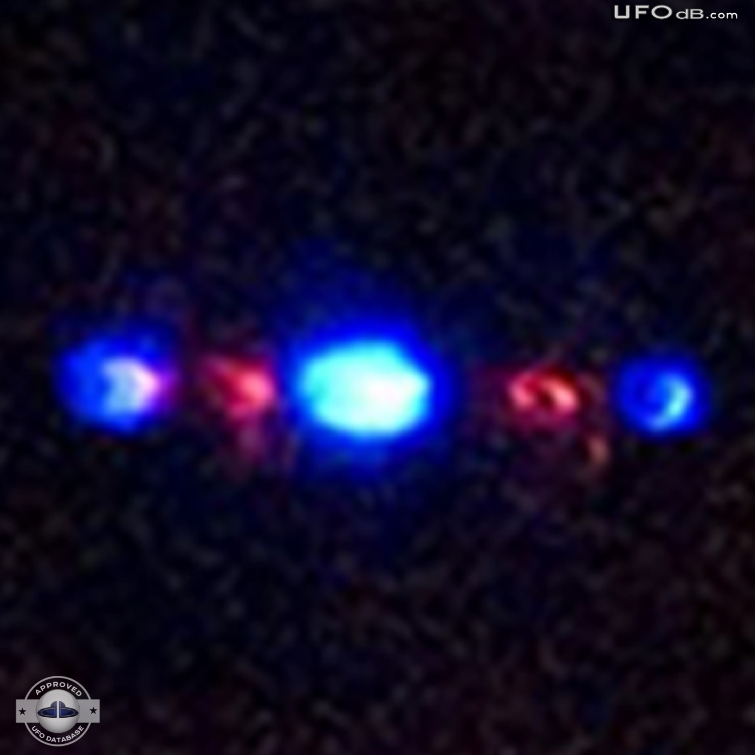 People from Manitoba witnesses a UFO landing on their fields June 2011 UFO Picture #355-6
