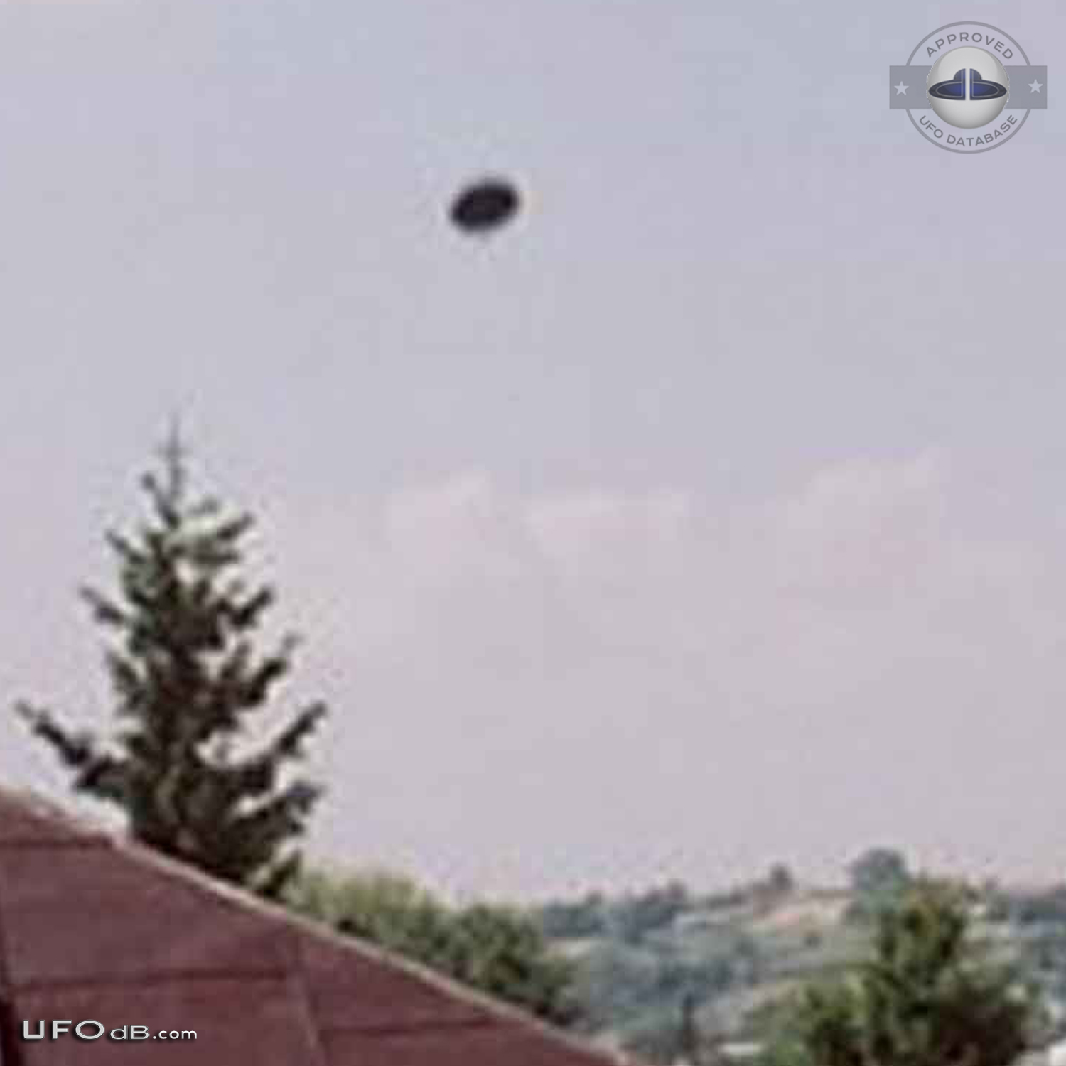 Poland 2003 Ufo sighting get aircrafts dispatched to check out the ufo UFO Picture #379-2