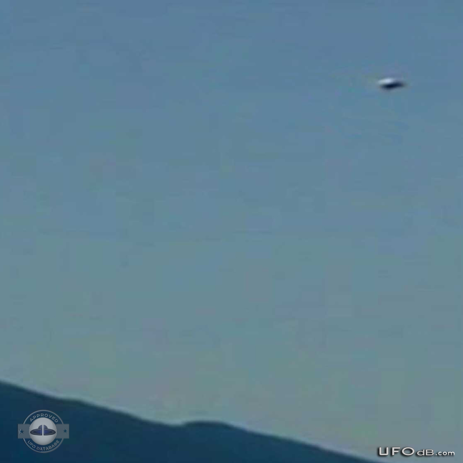 Toutist in Riva del Garda, Italy get a picture of a UFO - October 2011 UFO Picture #382-5
