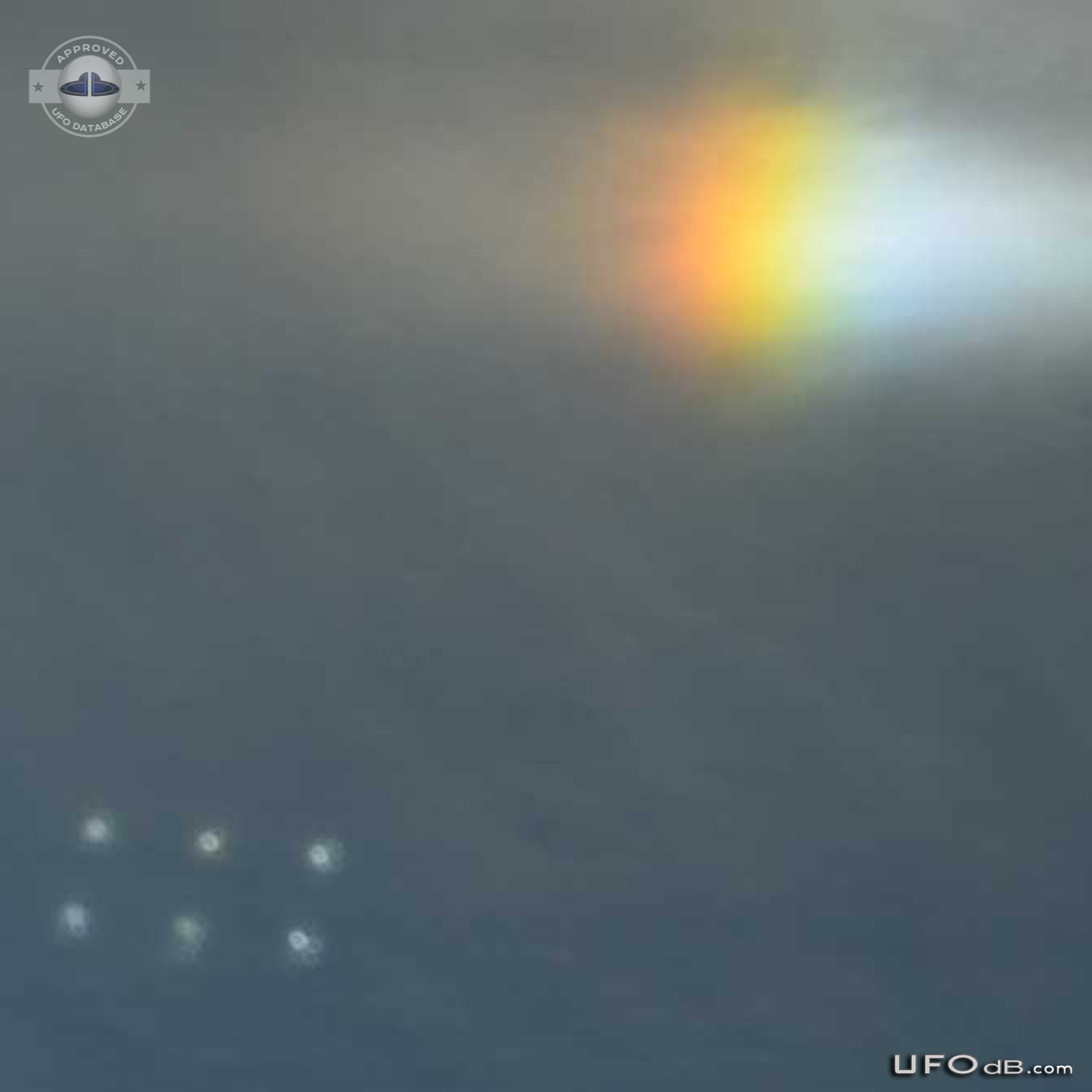 Pictures shot from bus reveals six ufos in a rectangle formation UFO Picture #383-5