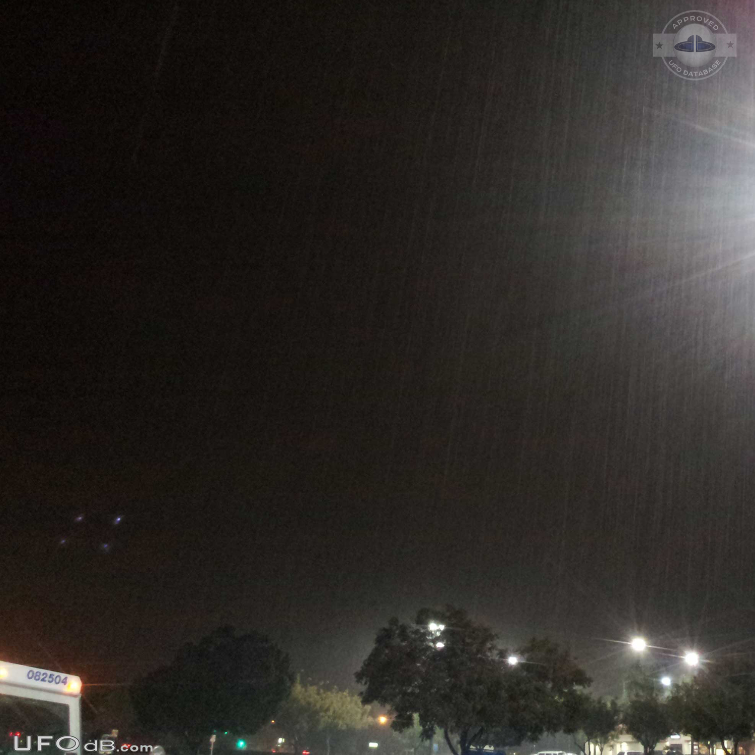 Square shaped UFO caught on picture during heavy rainfall - Rialto CA UFO Picture #384-5