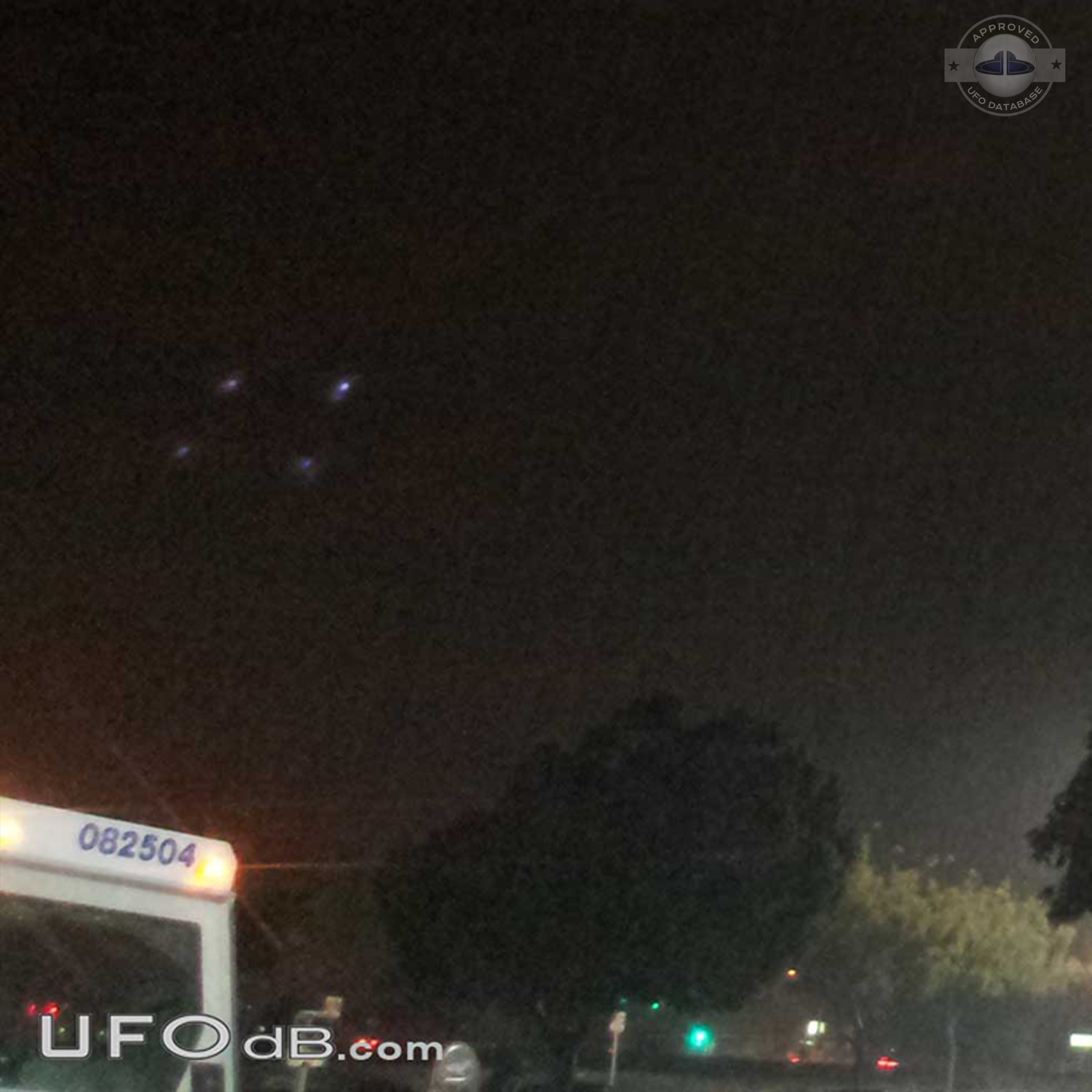Square shaped UFO caught on picture during heavy rainfall - Rialto CA UFO Picture #384-6