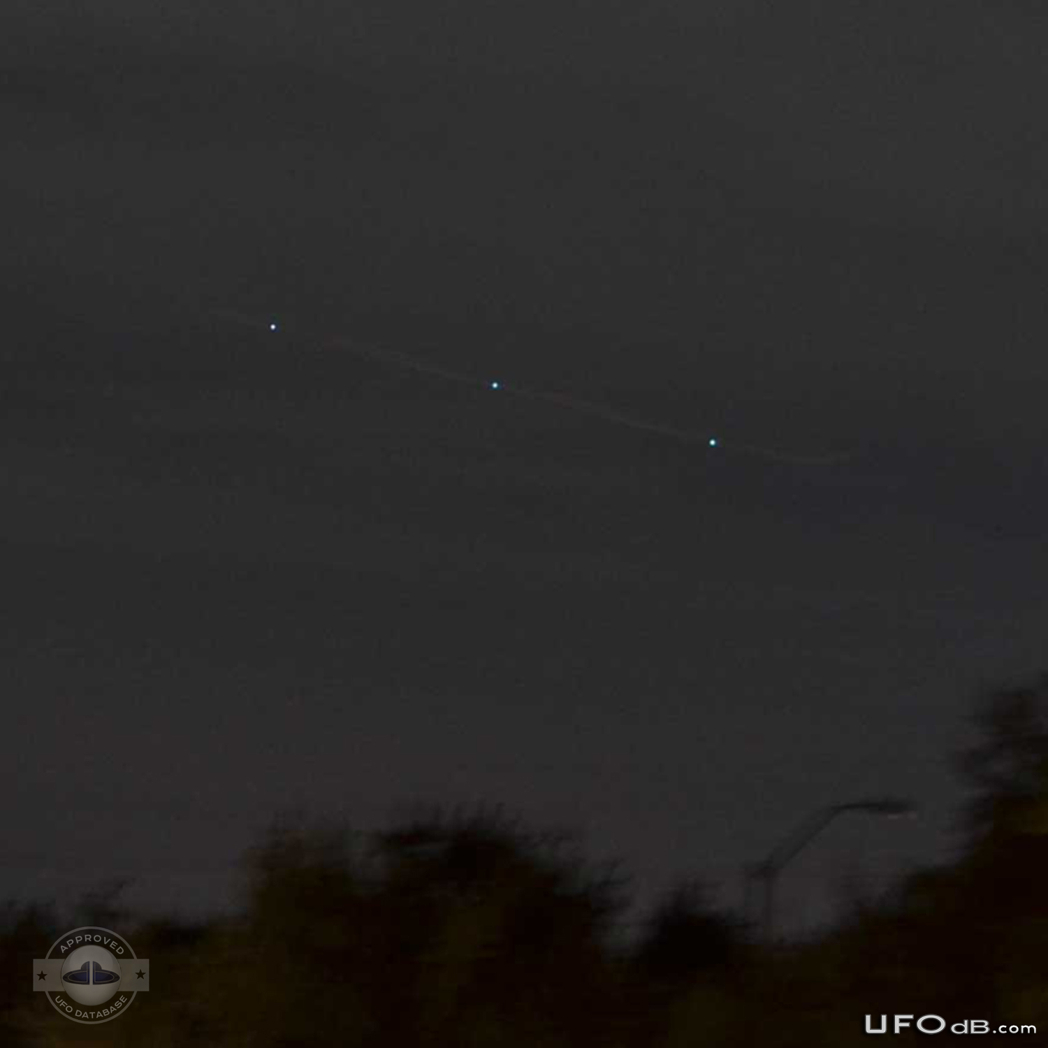 UFOs are showing on 2011 Christmas pictures - Dallas, Texas - 2011 UFO Picture #390-5