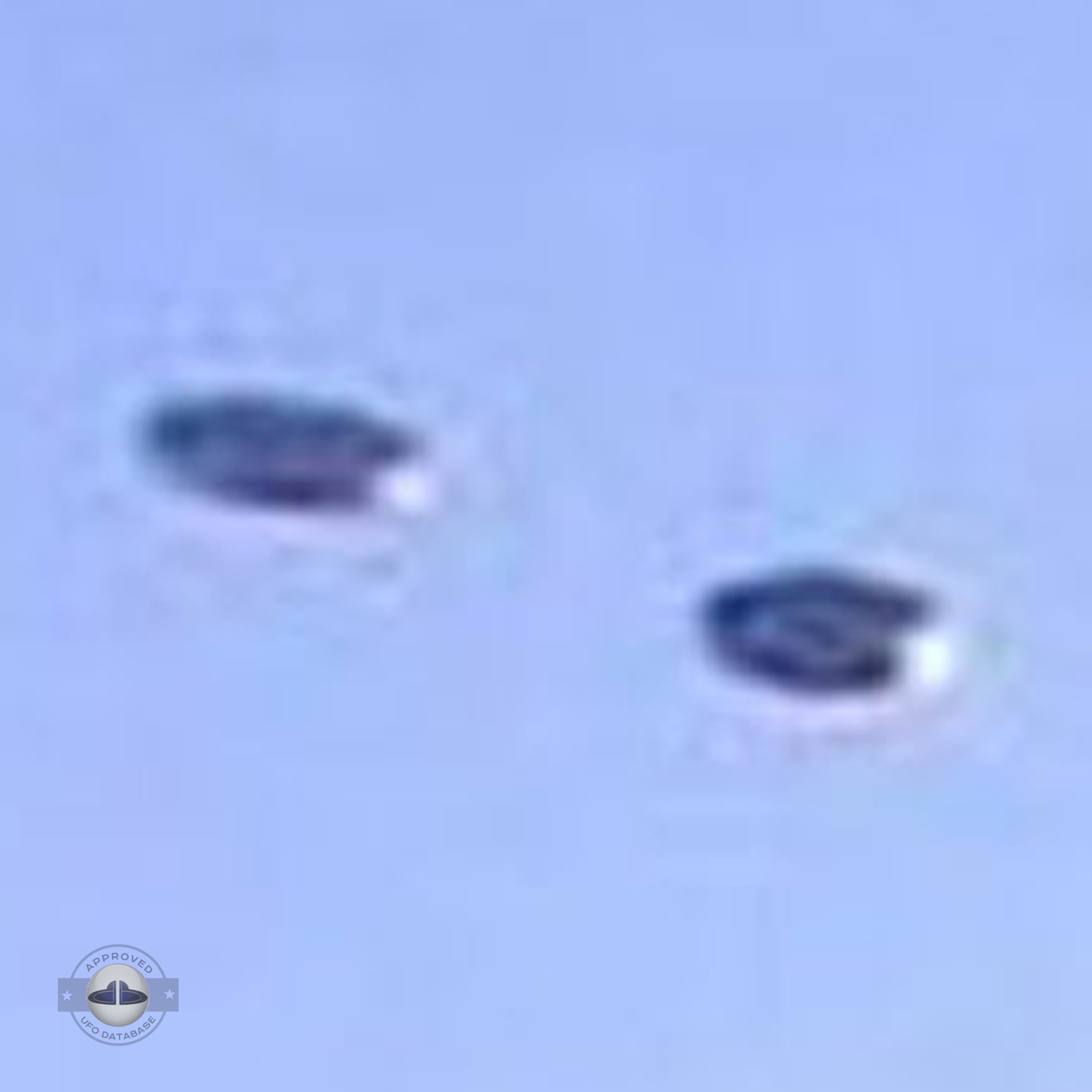 UFO over New Mexico - UFOdB.com - UFO pictures UFO Picture #4-5