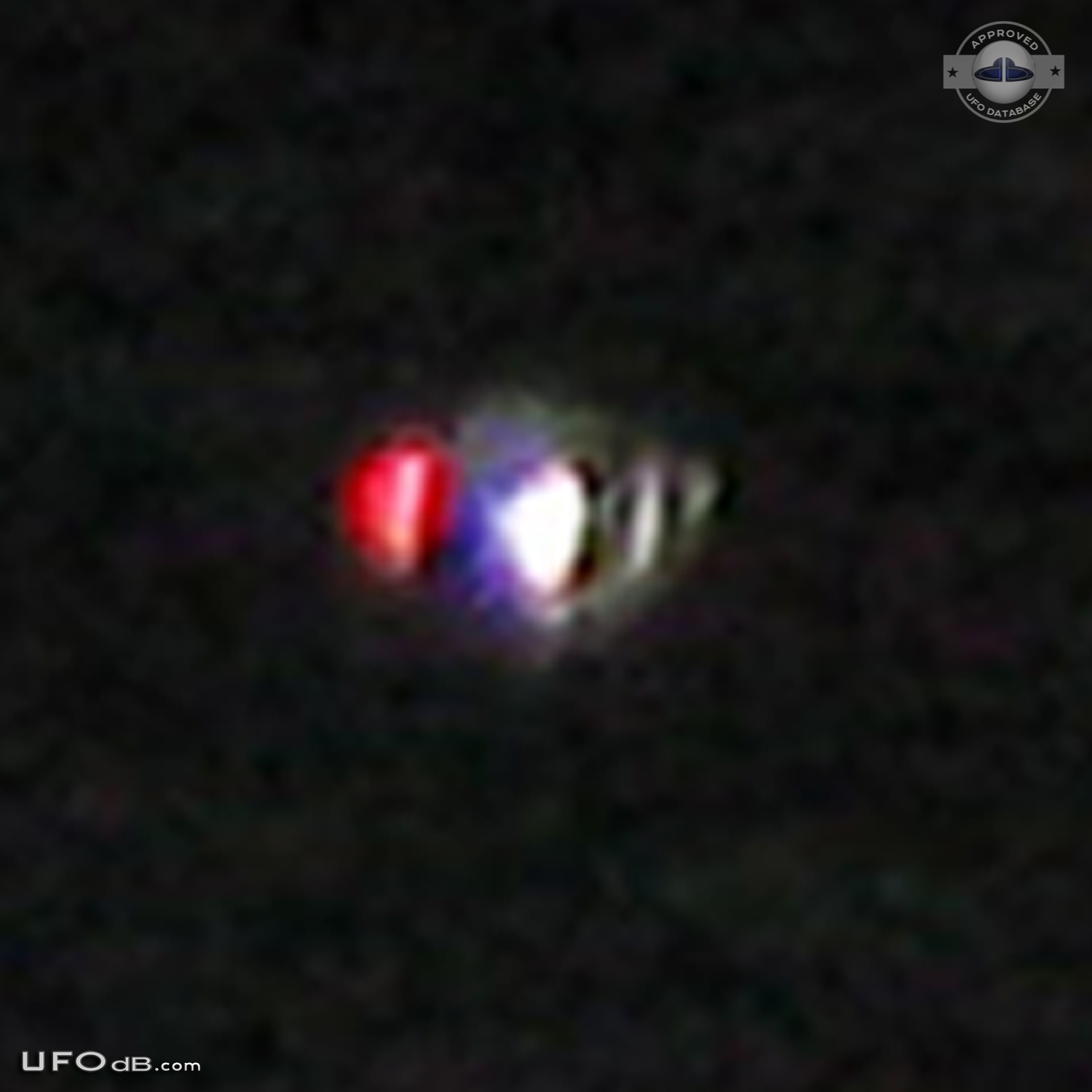 Probe UFO near the snow touching it - Kansas City, Missouri - 2012 UFO Picture #415-4