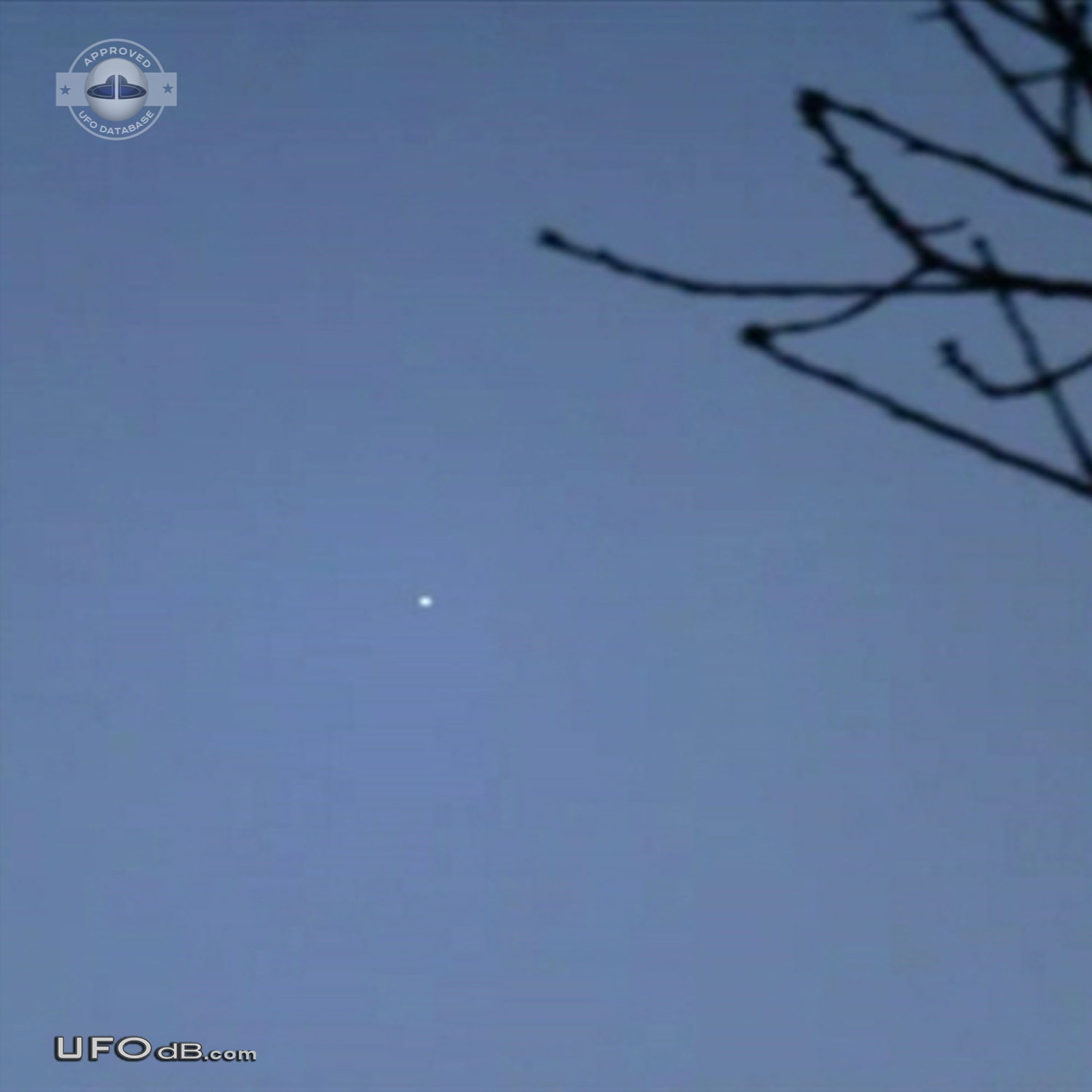 White spherical UFO in Ontario caught on picture Kitchener Canada 2012 UFO Picture #417-1