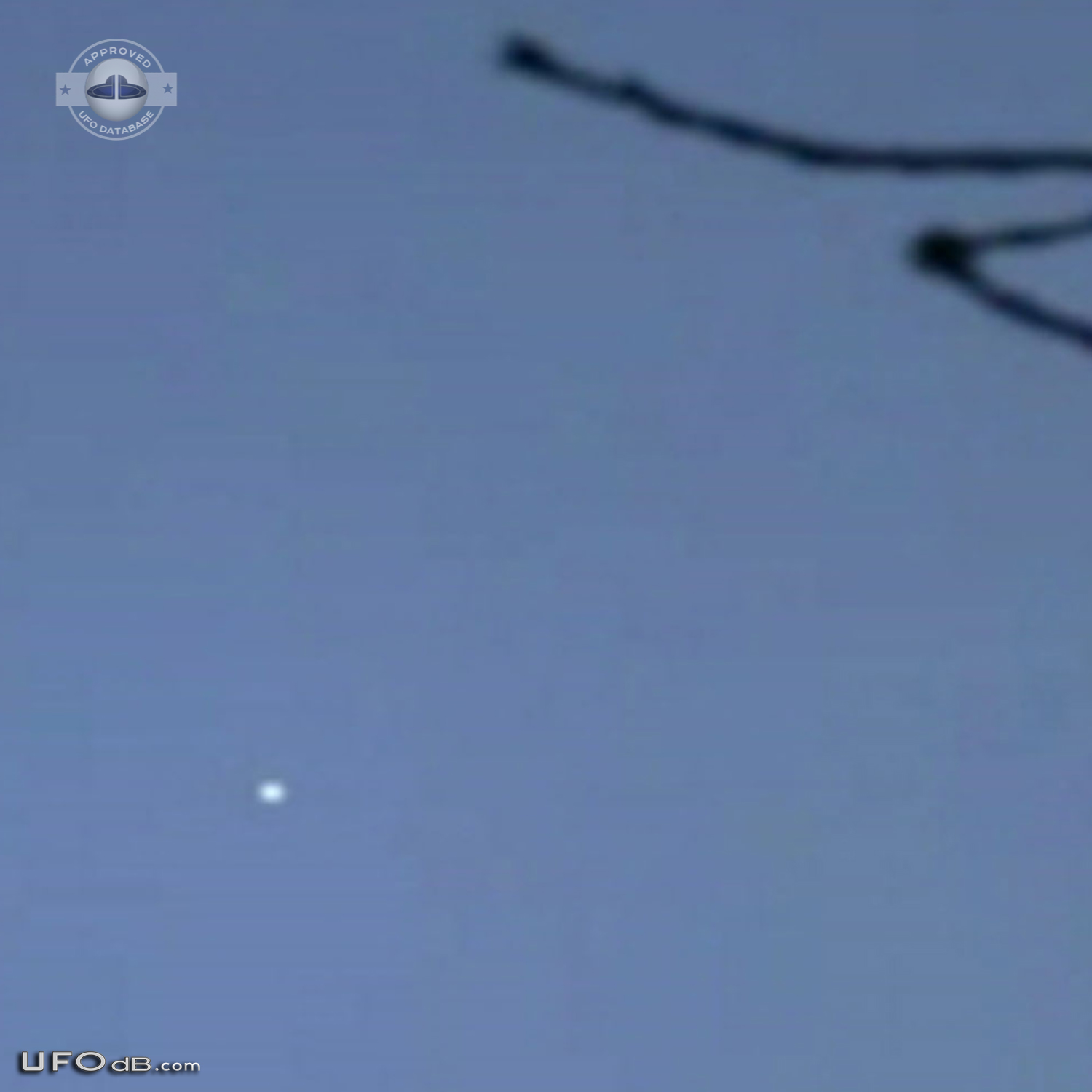White spherical UFO in Ontario caught on picture Kitchener Canada 2012 UFO Picture #417-2