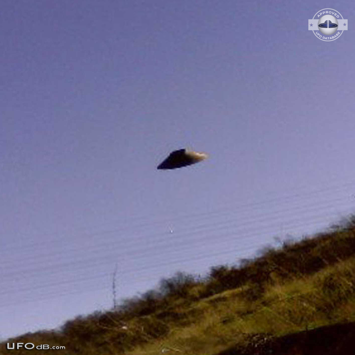 UFO Pictures 2009 UFO over San Diego County California United states. UFO Picture #429-2