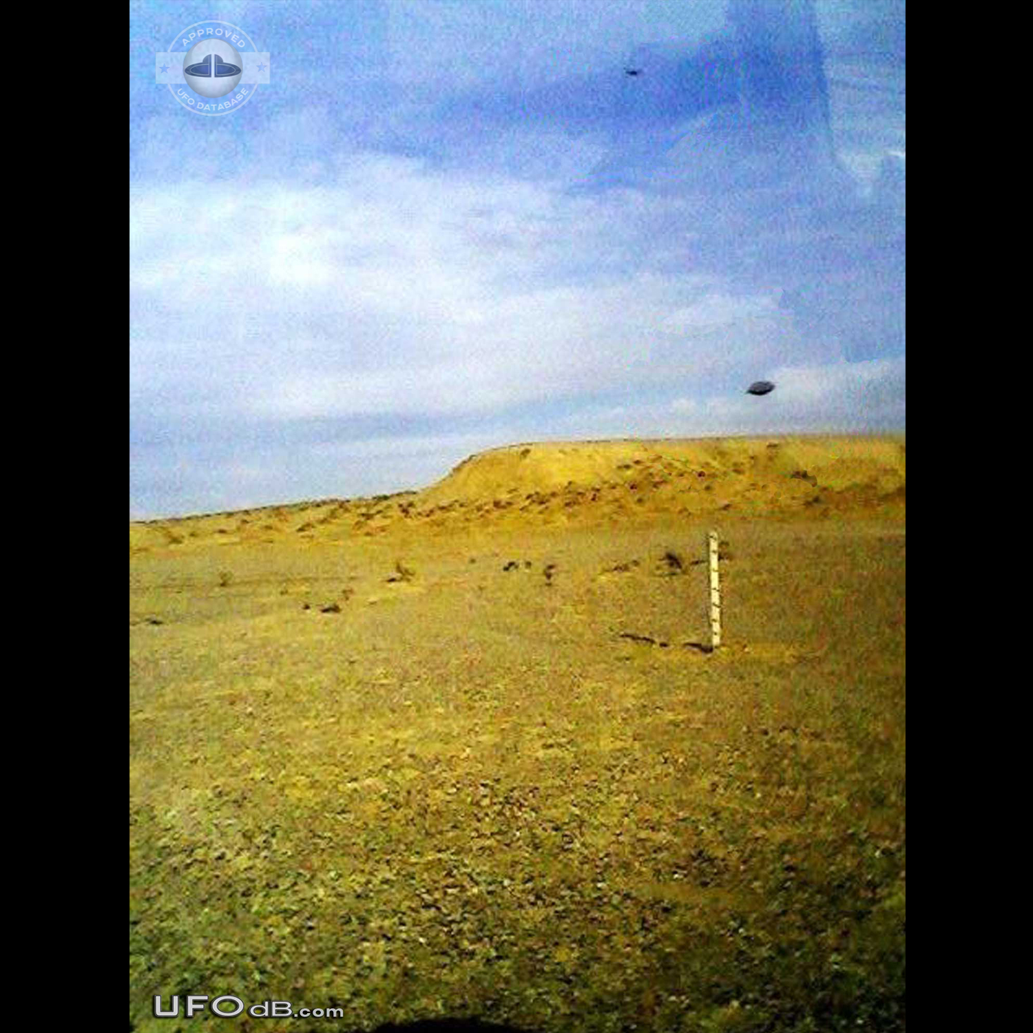 UFO in inner Mulei Mongolia, China caught on picture in November 2008 UFO Picture #439-1