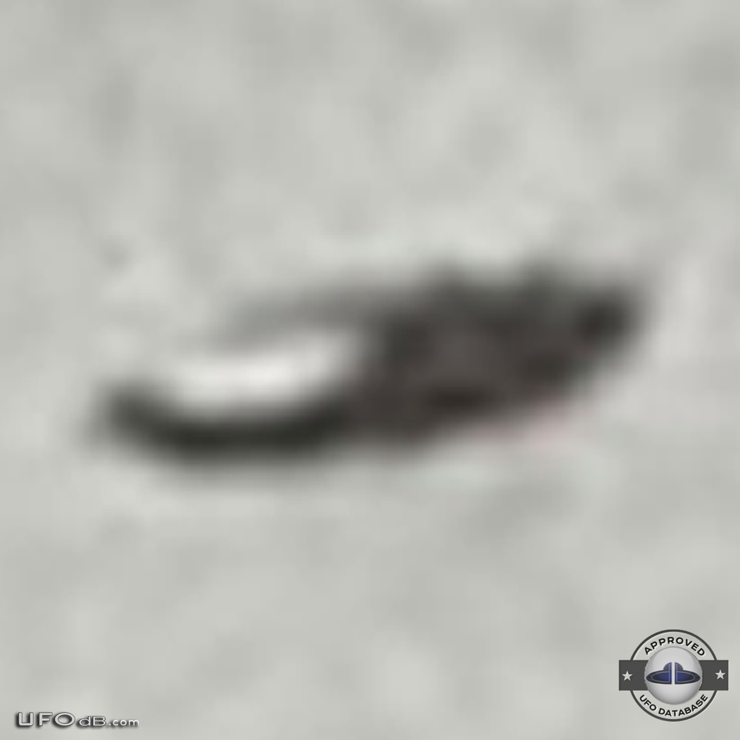 1967 Calgary UFO picture considered to be in the top 10 of all times UFO Picture #448-5