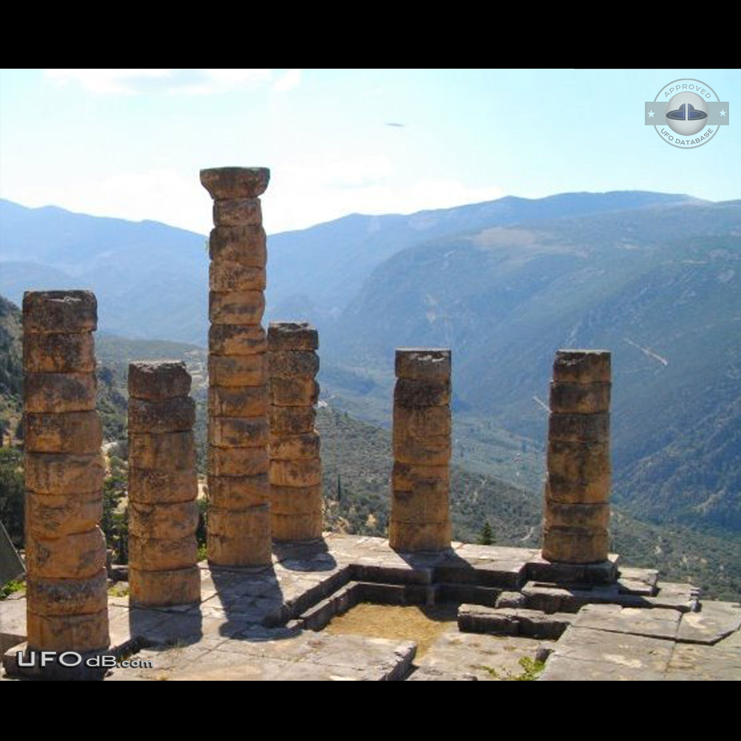 UFO picture showing saucer near Delphi Greece caught in June 3 2012 UFO Picture #449-1