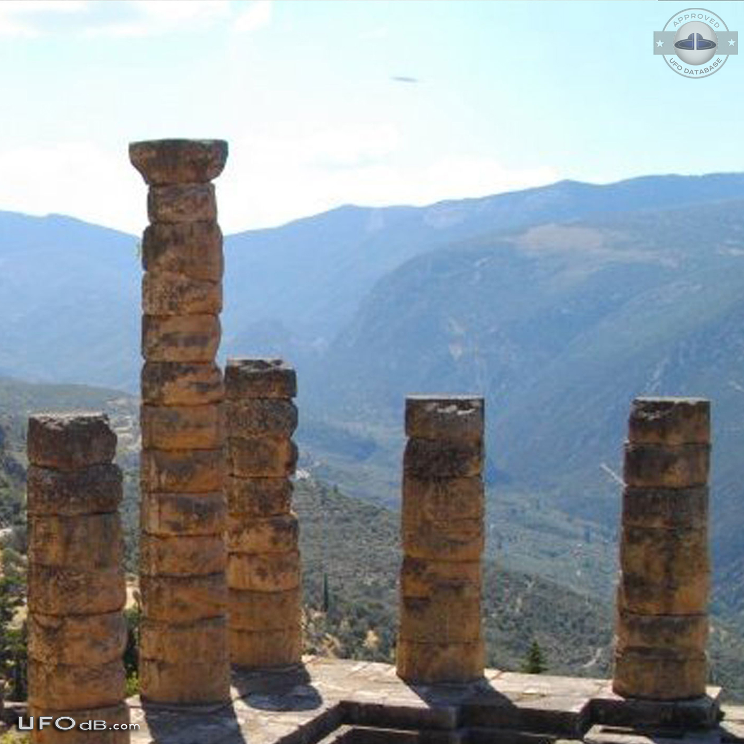 UFO picture showing saucer near Delphi Greece caught in June 3 2012 UFO Picture #449-2