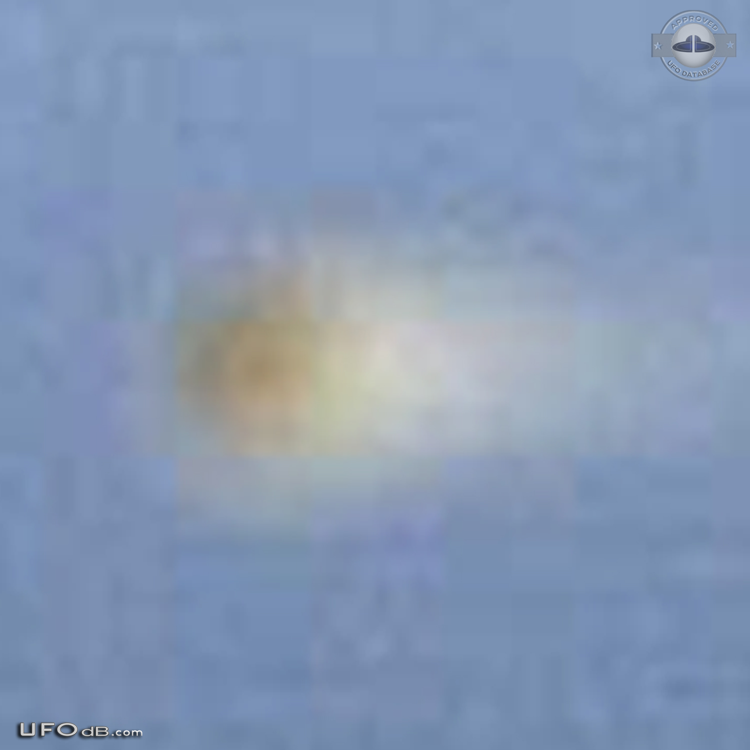 Sphere UFO with smoking tail seen near Table mountain, Cape Town 2004 UFO Picture #456-5