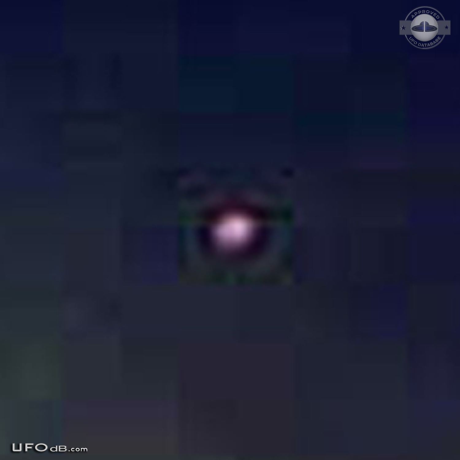 Blimb shaped UFO caught on picture over Zaragoza in Spain in May 1974 UFO Picture #458-4