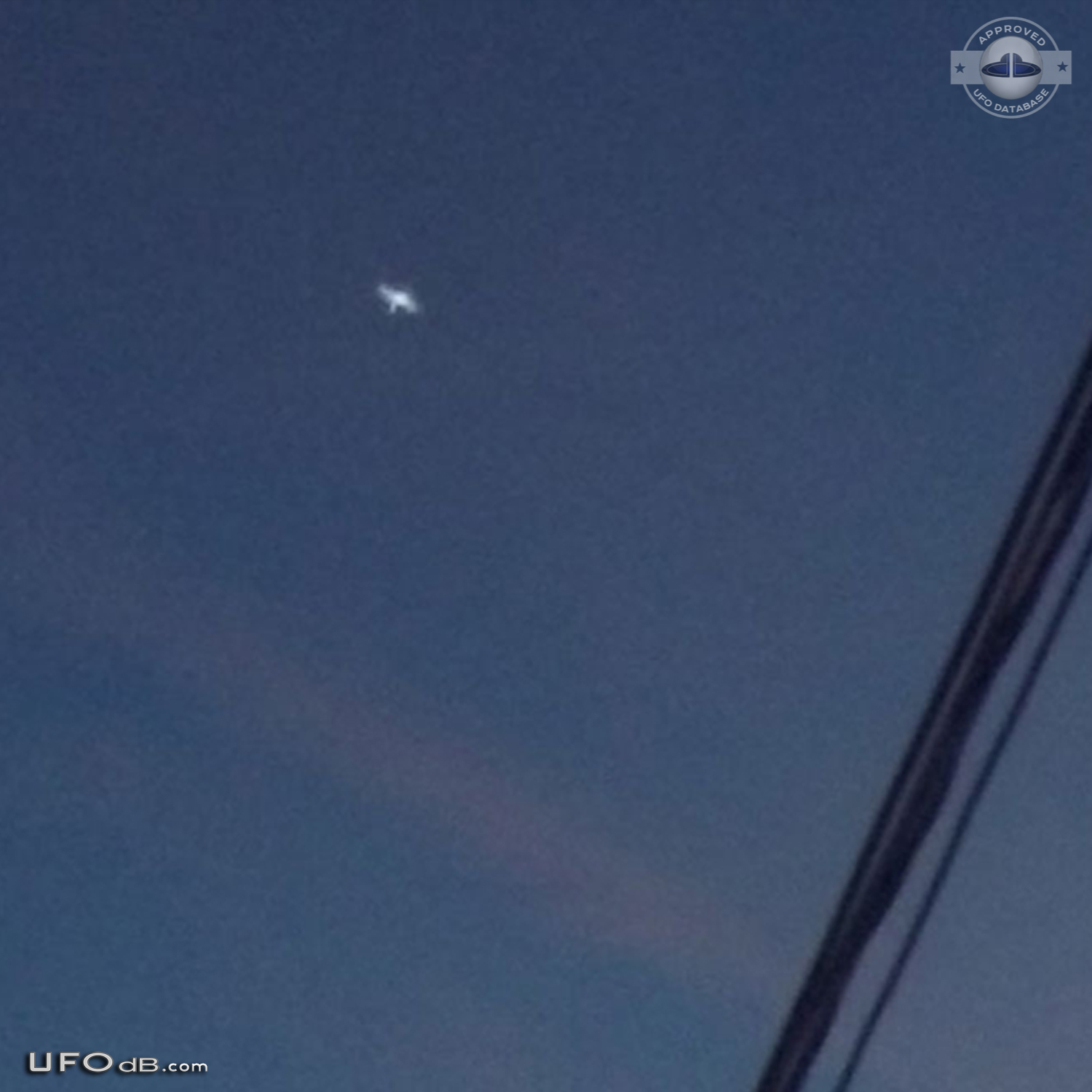 Picture of Sunset Sky captures a UFO over Kingston, Jamaica - 2010 UFO Picture #470-3