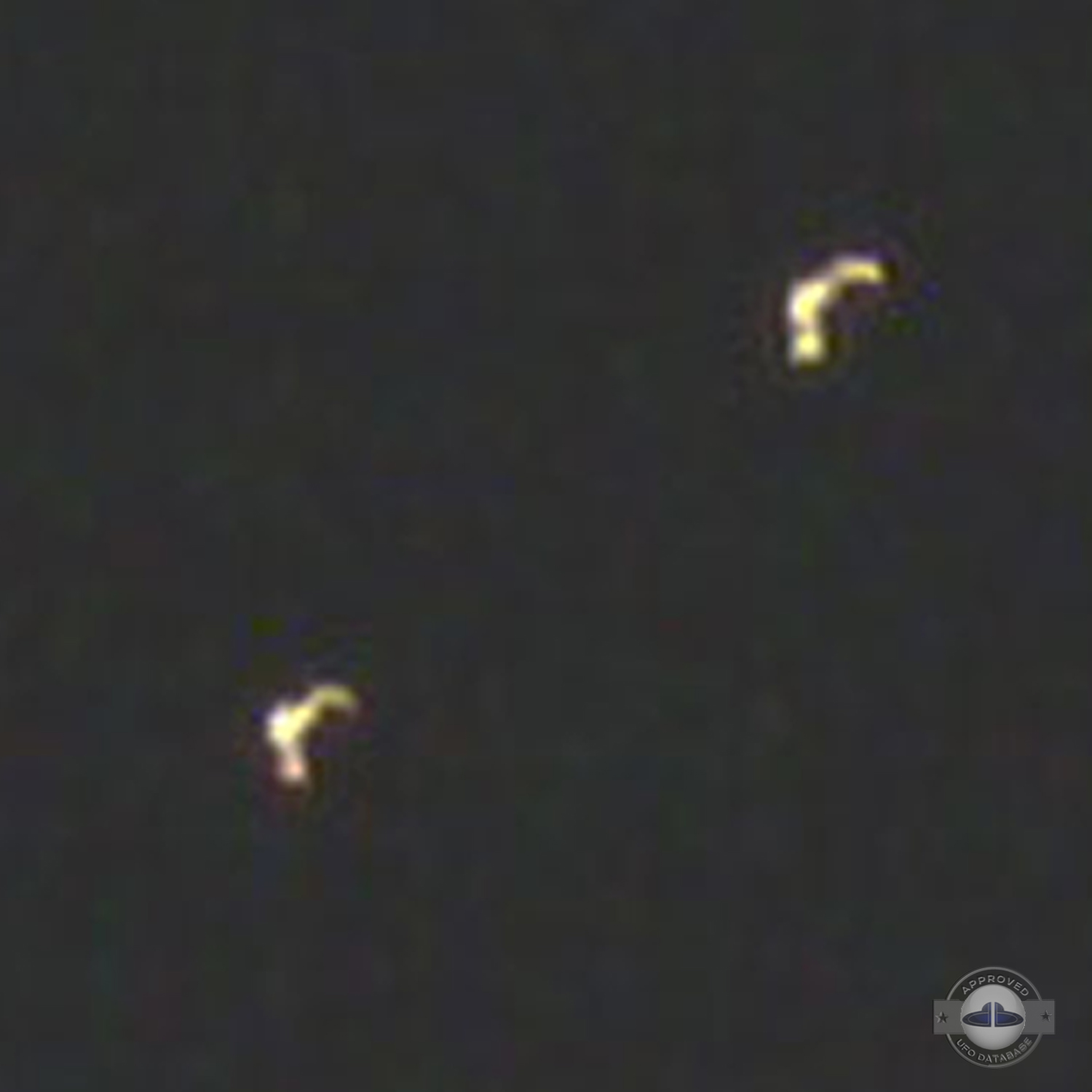 Fleet of three Boomerang UFOs passing over Granados, Mexico 2012 UFO Picture #476-4
